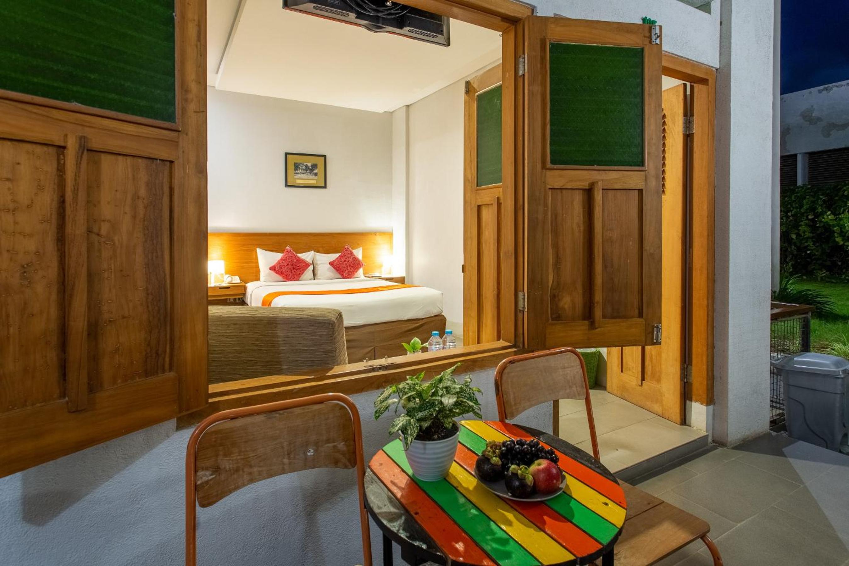 Deluxe Room with No Patio - Photo 1