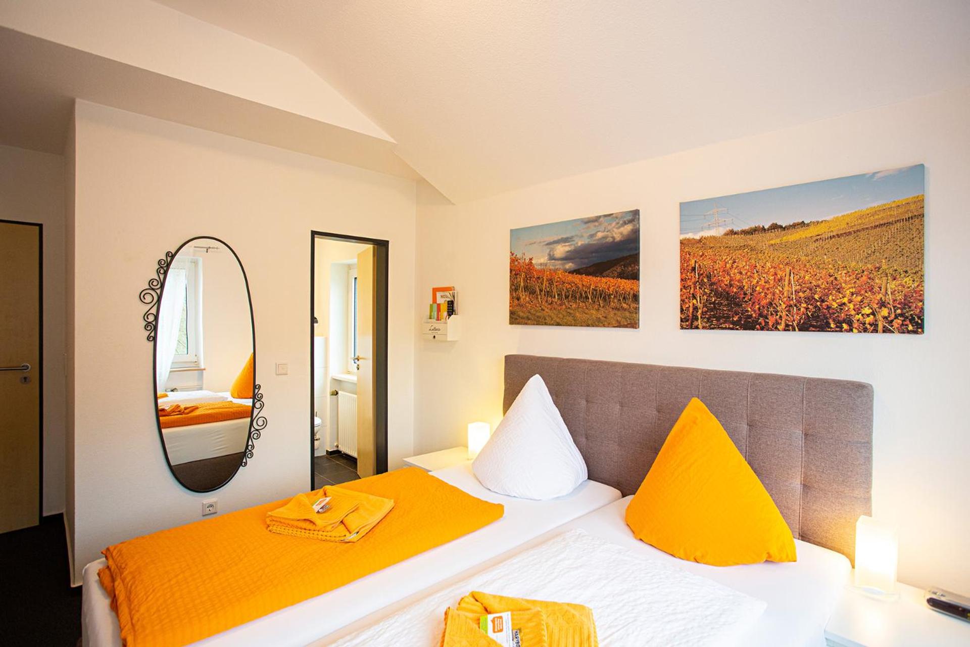 Double Room - Photo 3
