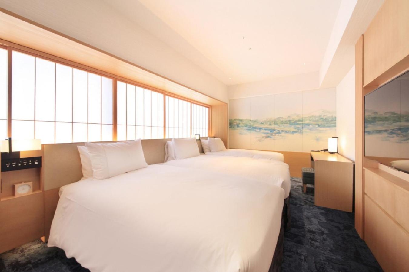 Standard Twin Room (3 adults) - Photo 6