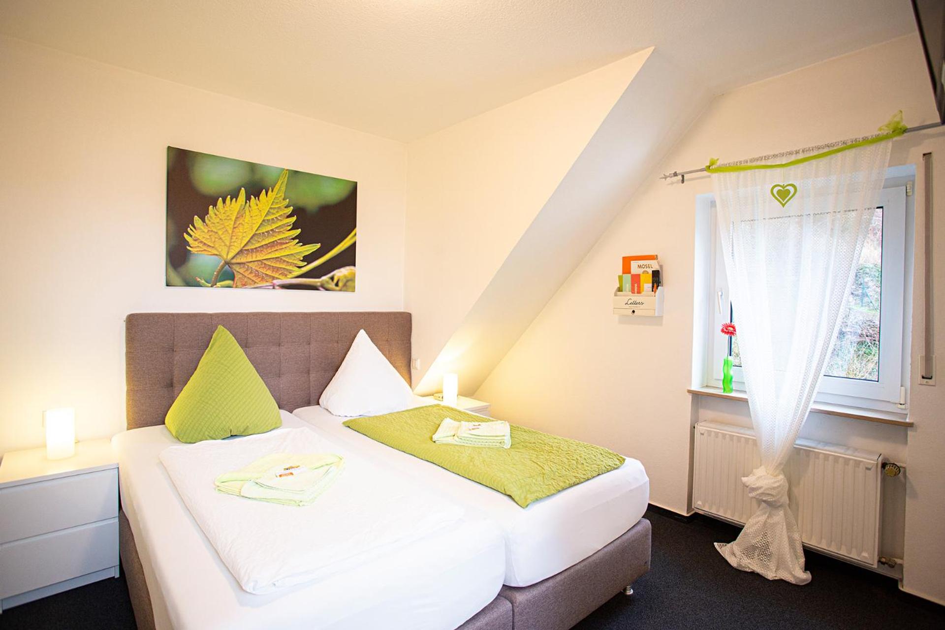 Double Room - Photo 9