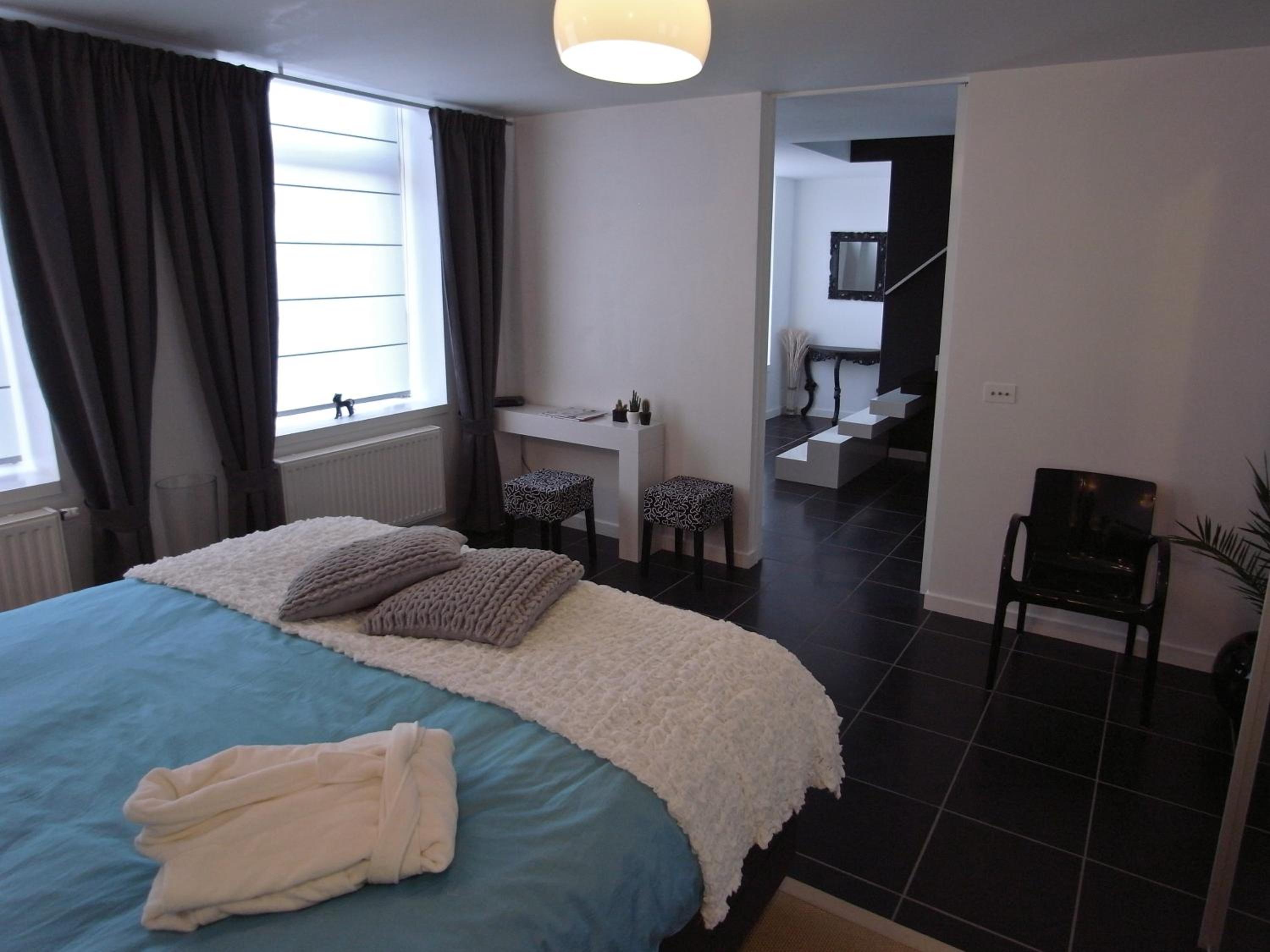 Superior Double or Twin Room photo 2