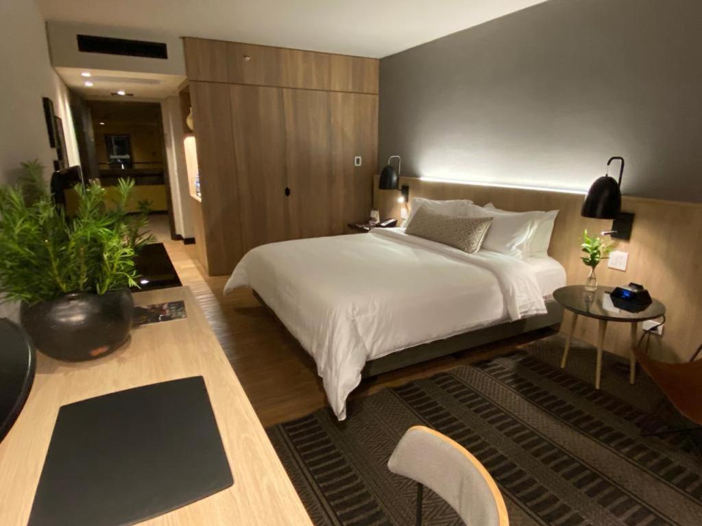 Superior King Room - Photo 1