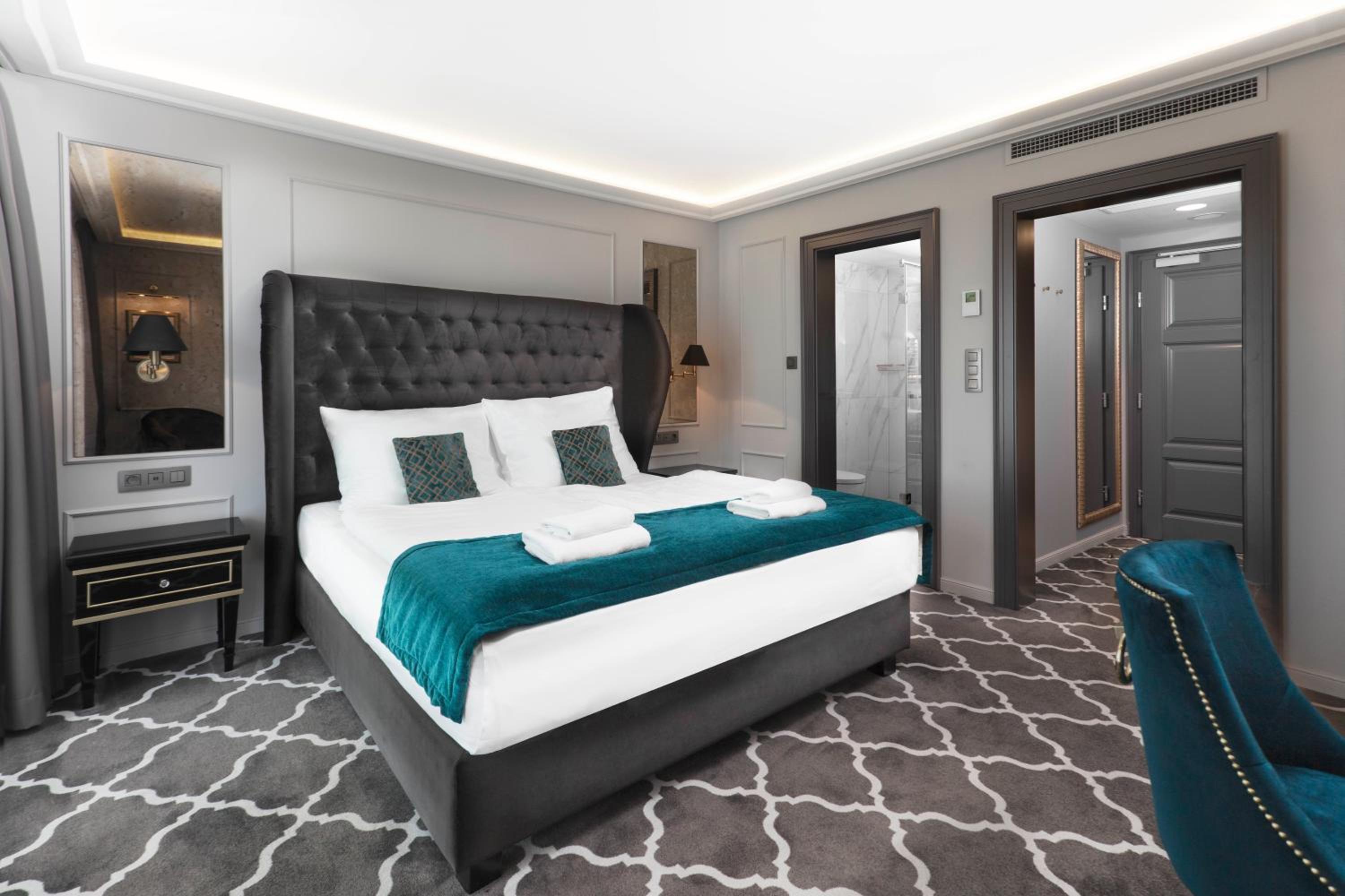 Superior Double Room with Terrace - Photo 1