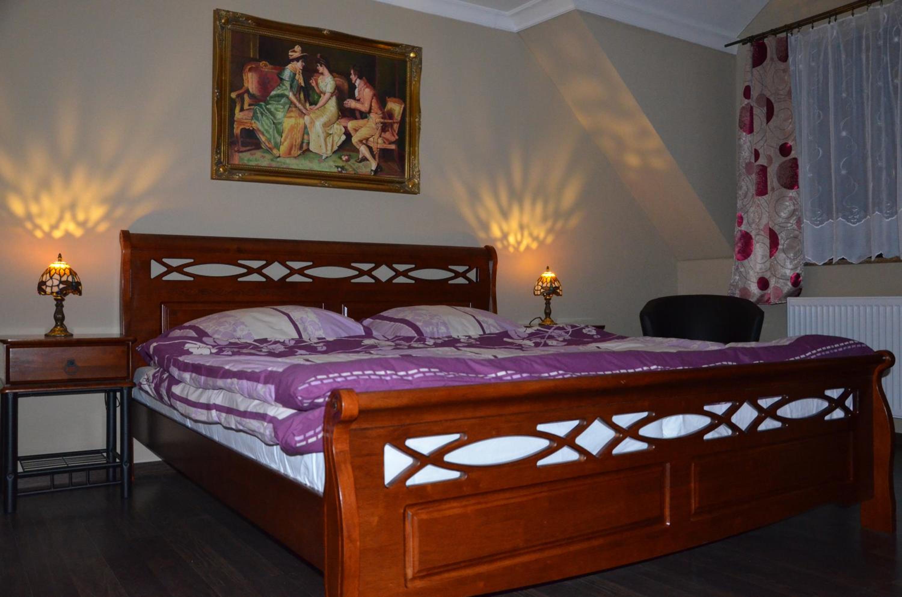 Double Room with Bath photo 1