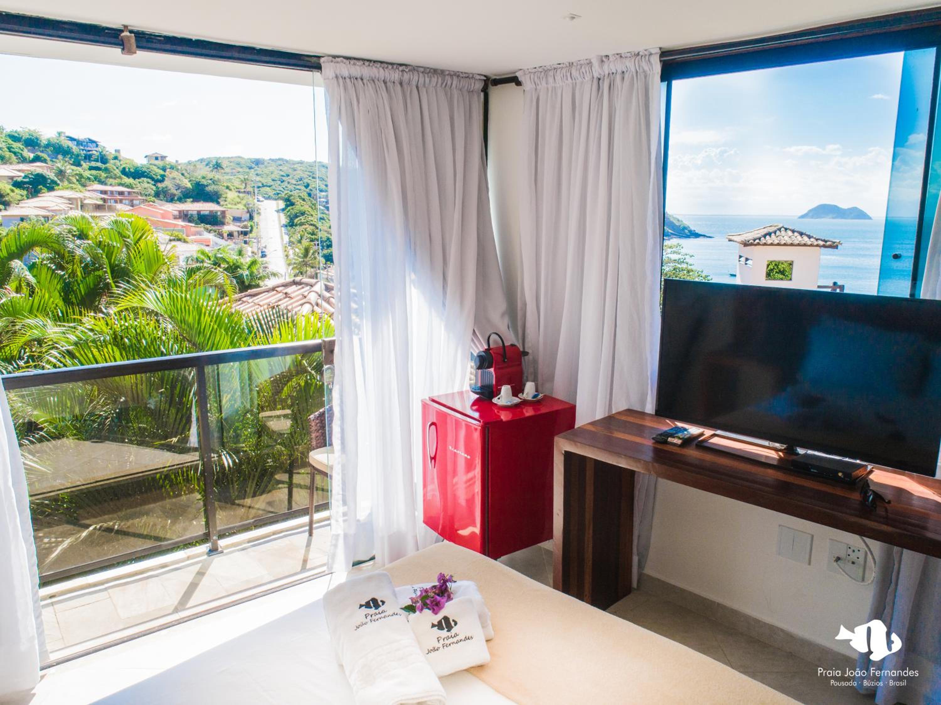 Deluxe Suite with Sea View