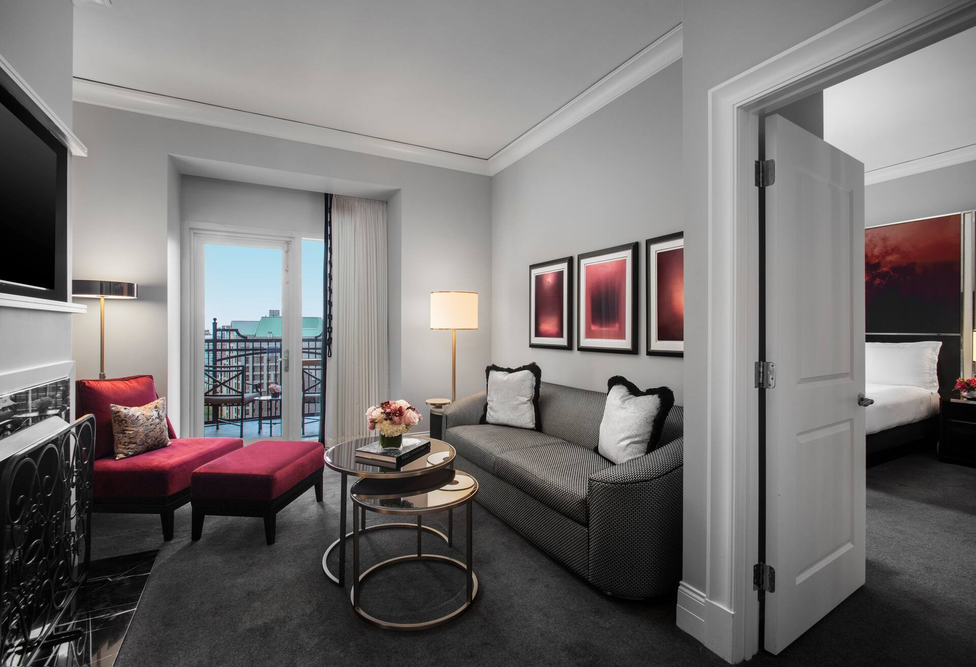 One Bedroom Terrace Suite W/ Fireplace