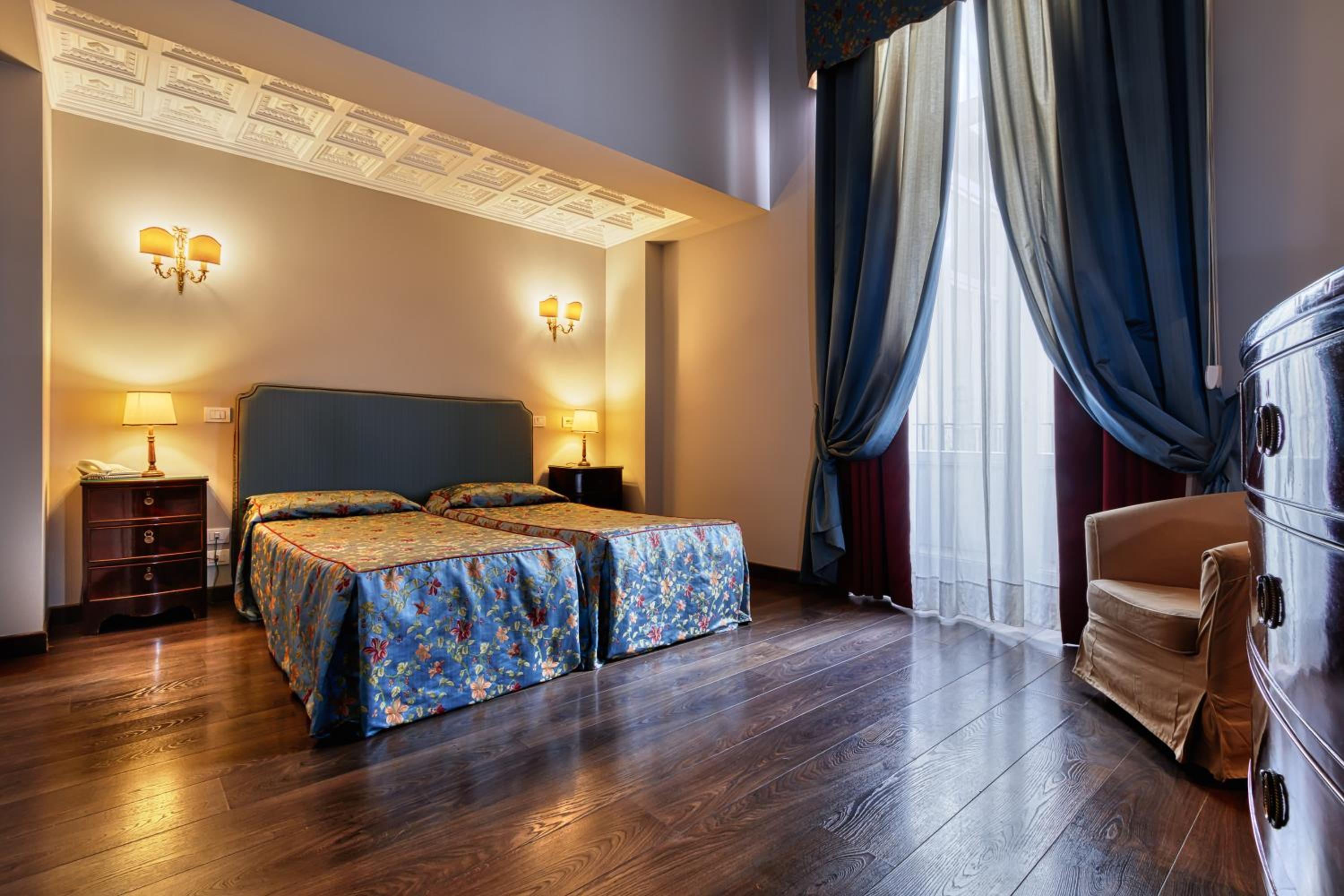 Double /Twin Comfort Room - Photo 1