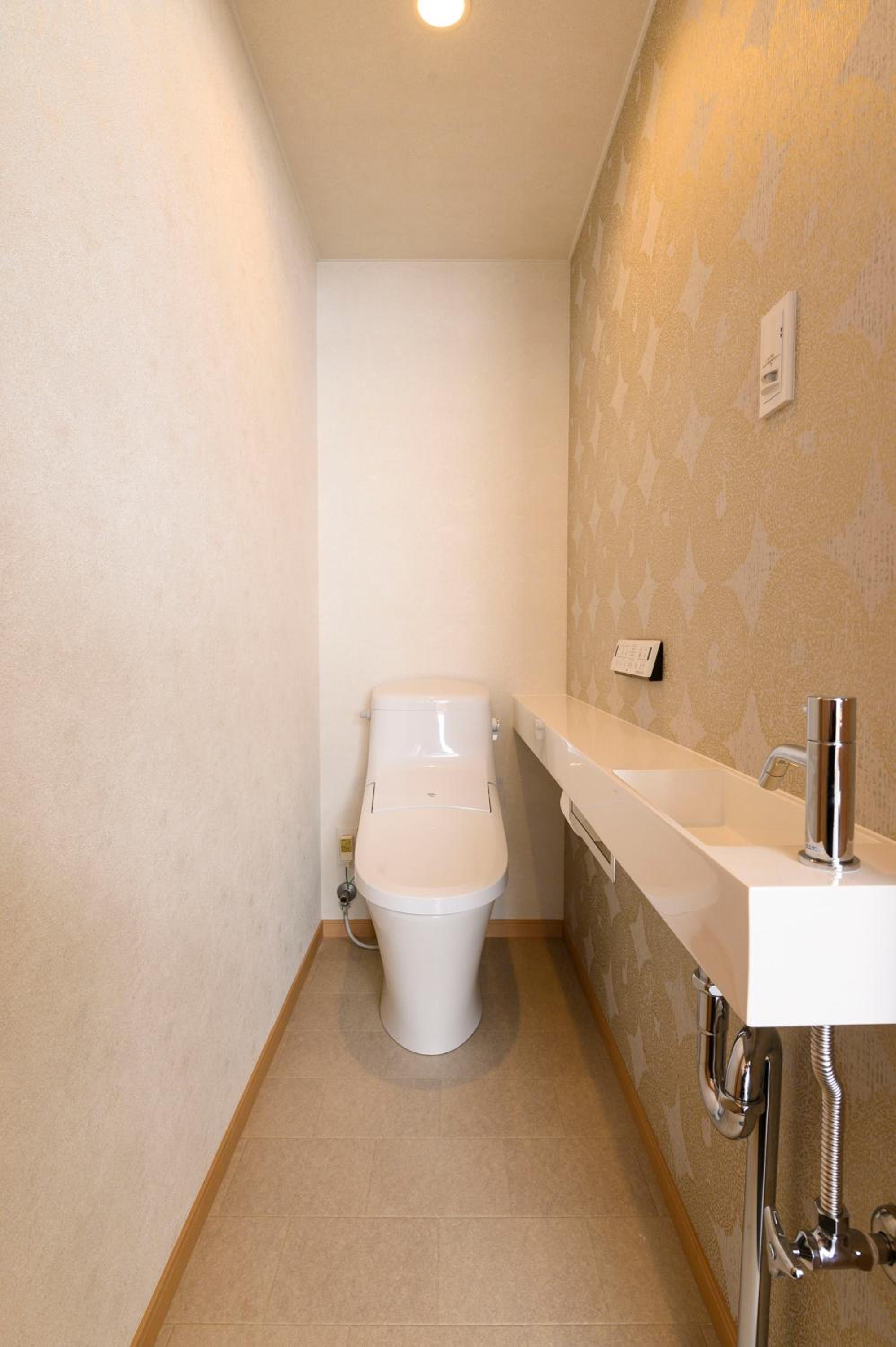 Deluxe Suite - Photo 8