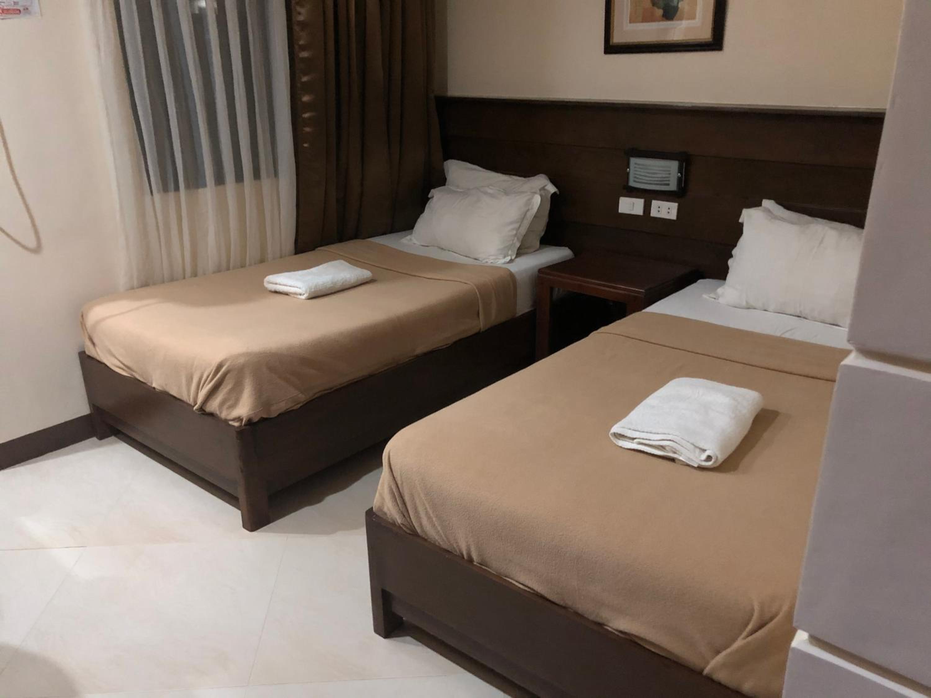 Standard Twin Room photo 3