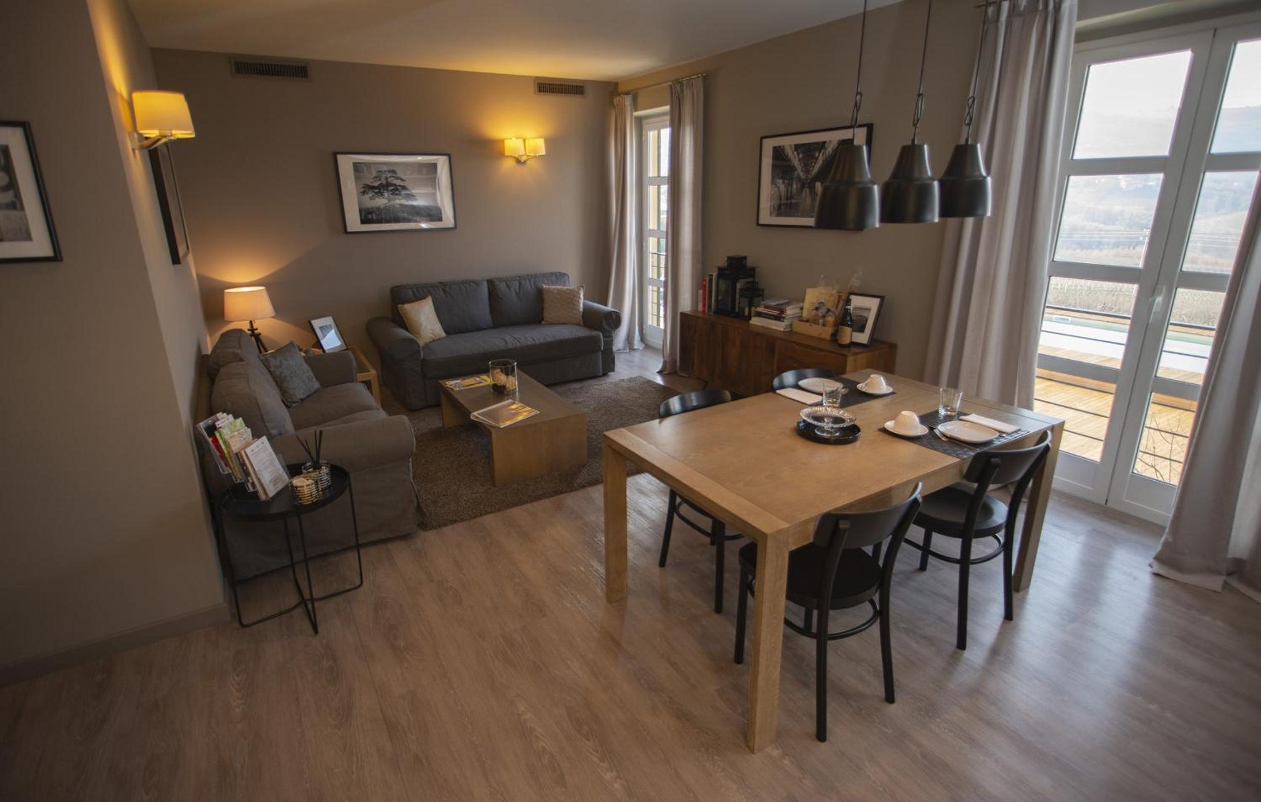 Apartment photo 1