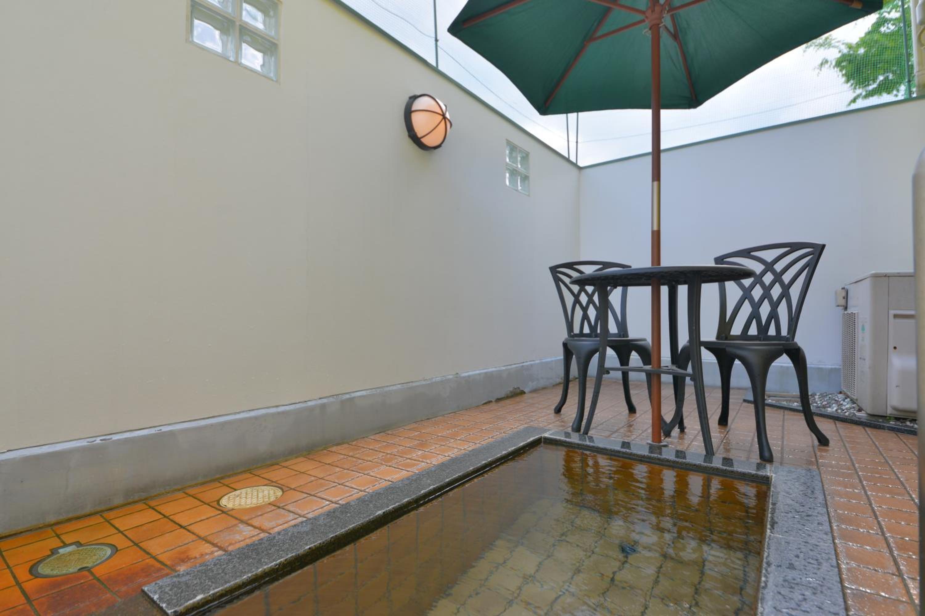 Maisonette photo 3