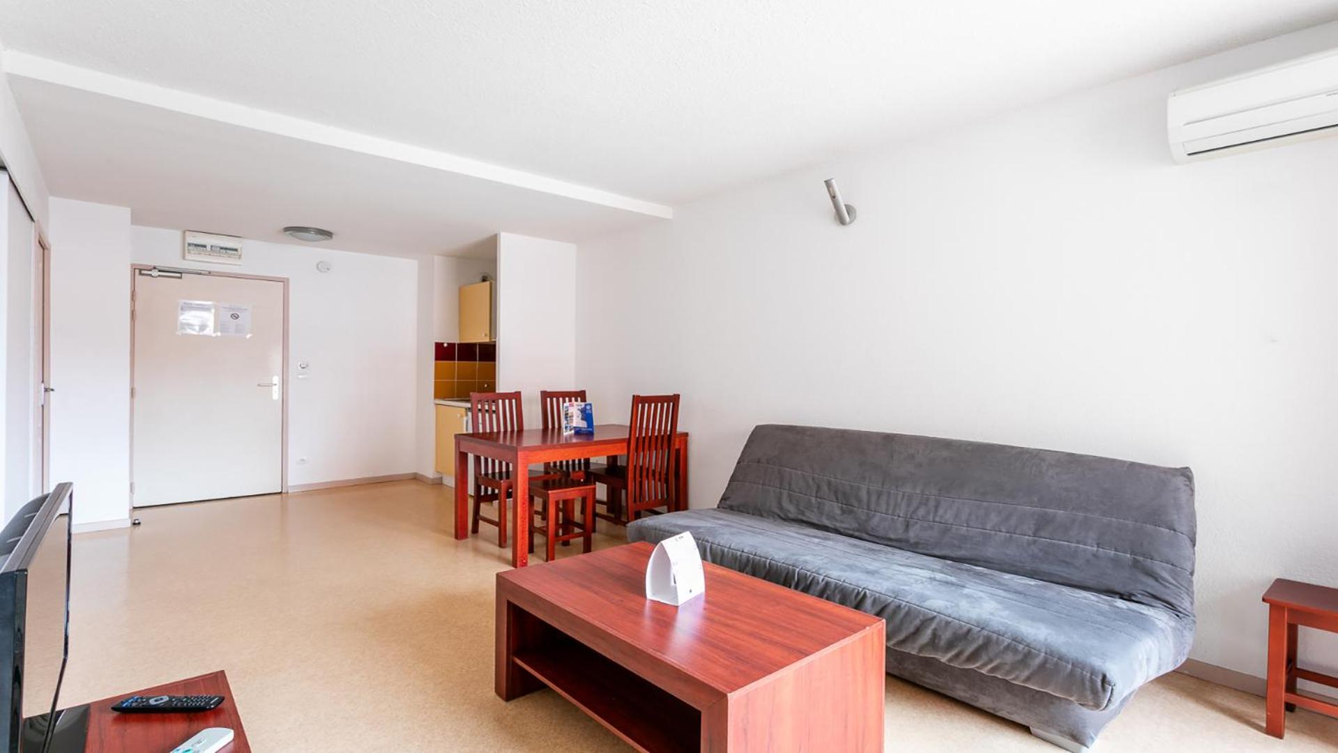Duplex Studio (4 Adults) With Air Conditioning