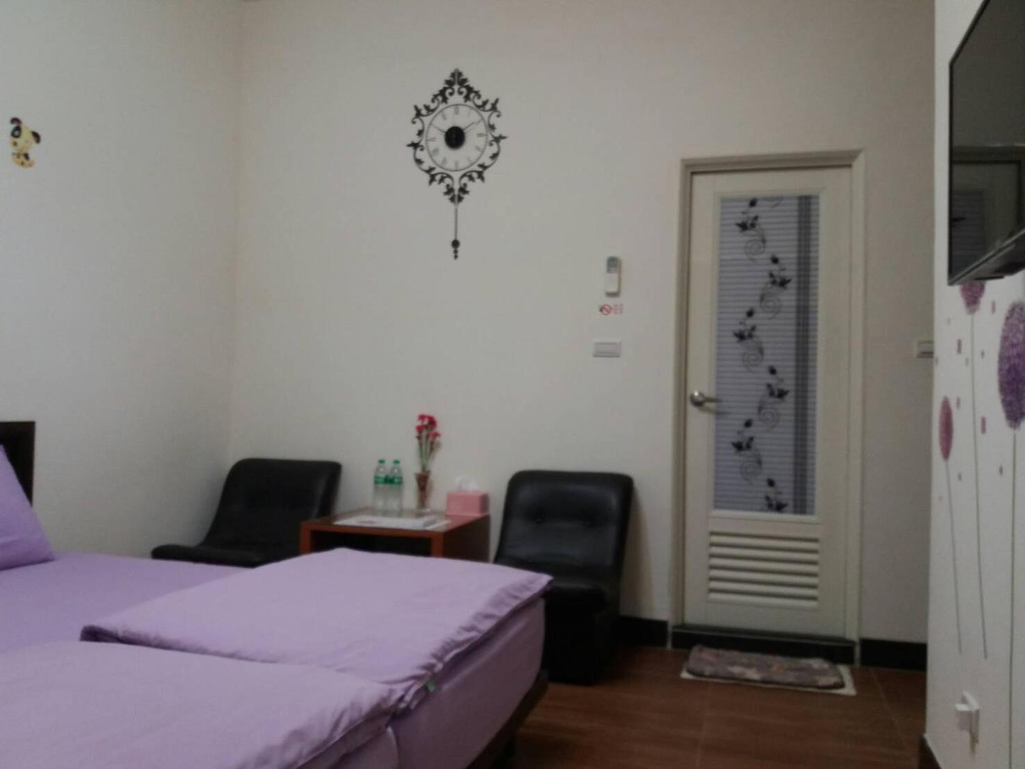 Standard Double Room - Photo 4