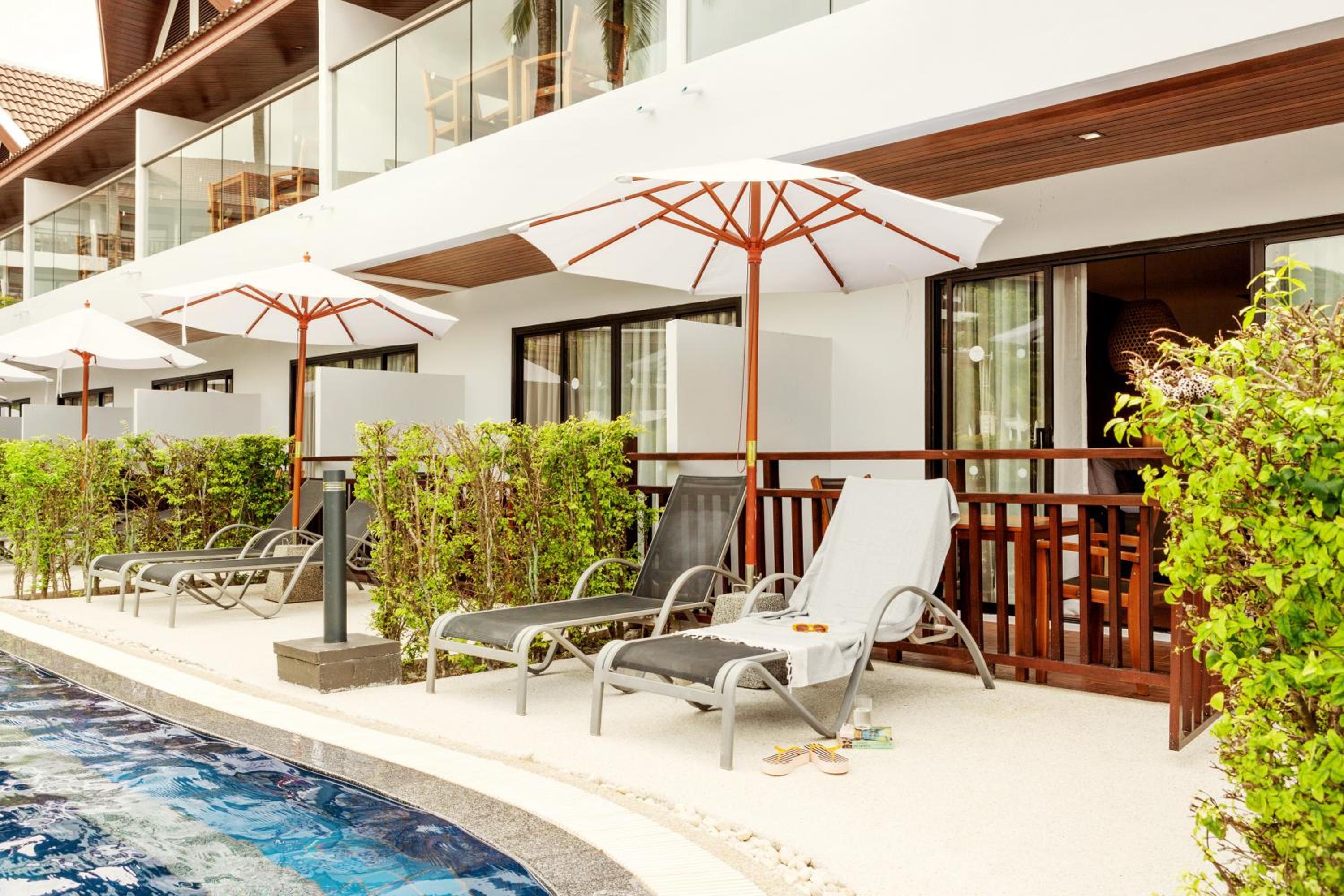 Royal Studio with Pool Access - Photo 6