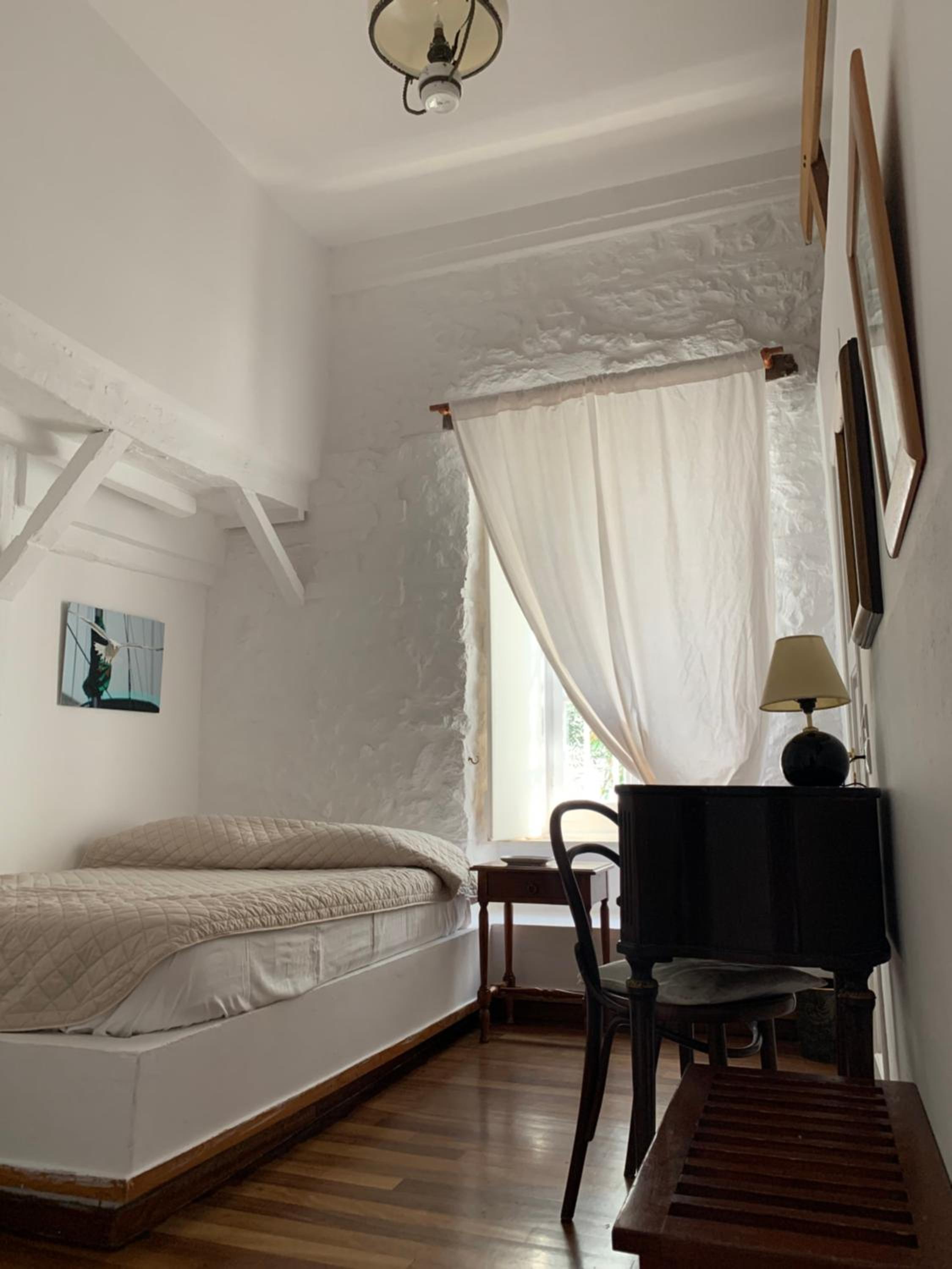 Standard Single Room photo 3