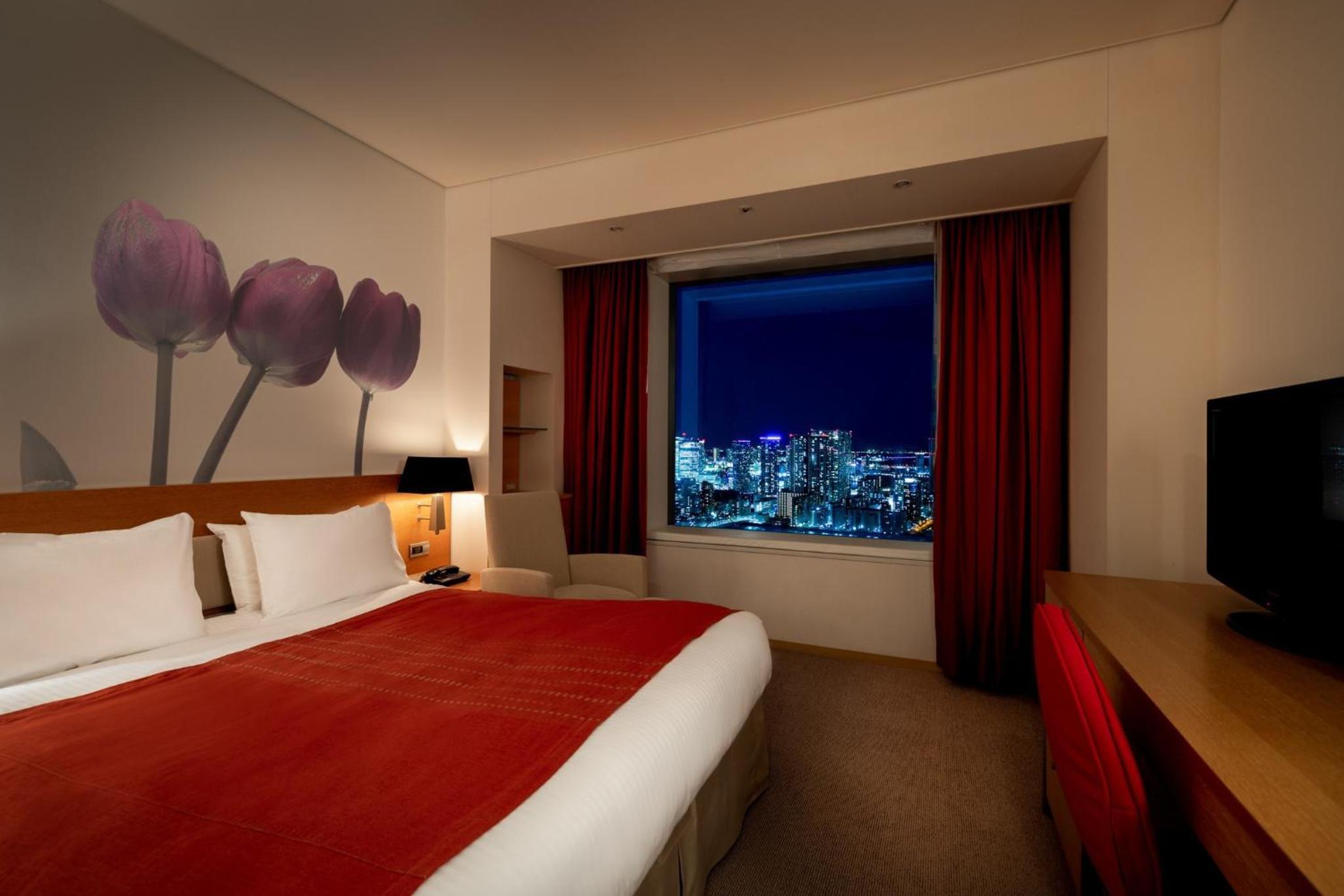 Queen Room - Non Smoking - Above 27th floor