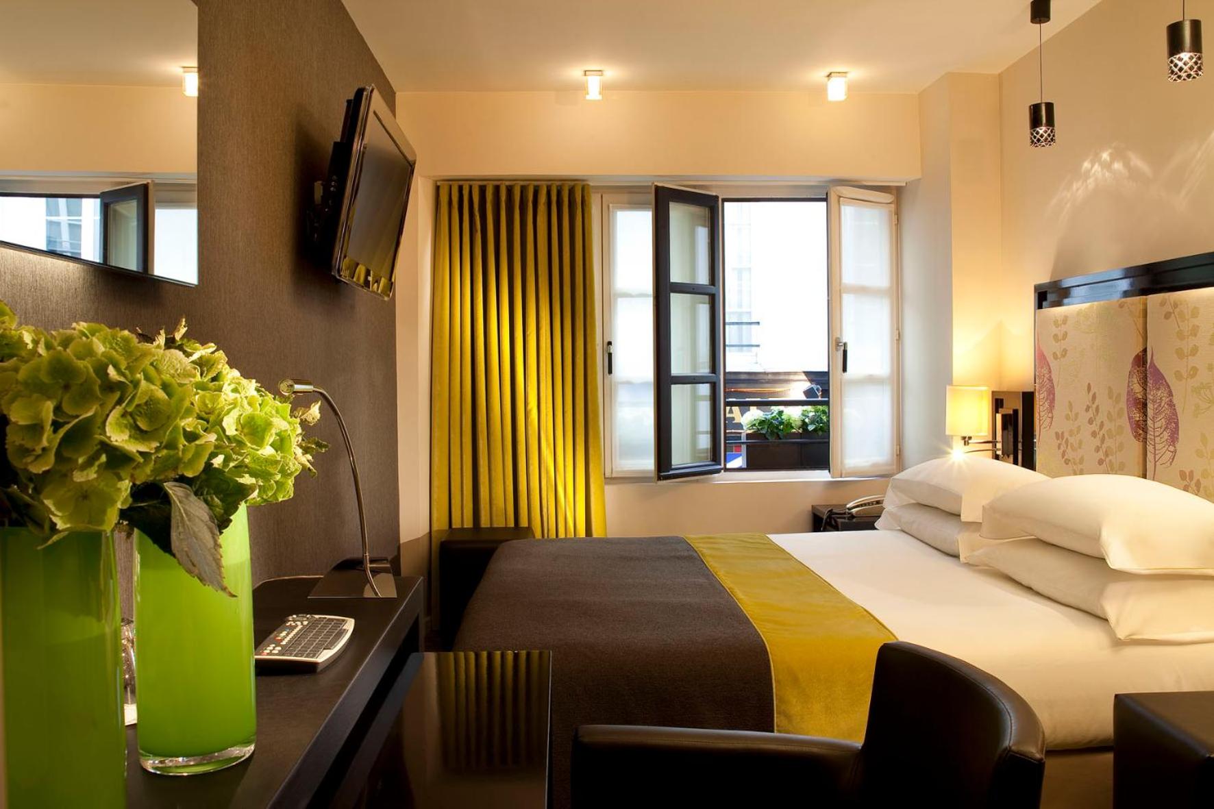 Double Room with Shower photo 3
