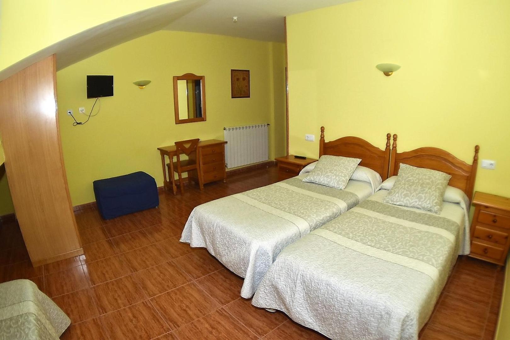 Triple Room photo 2