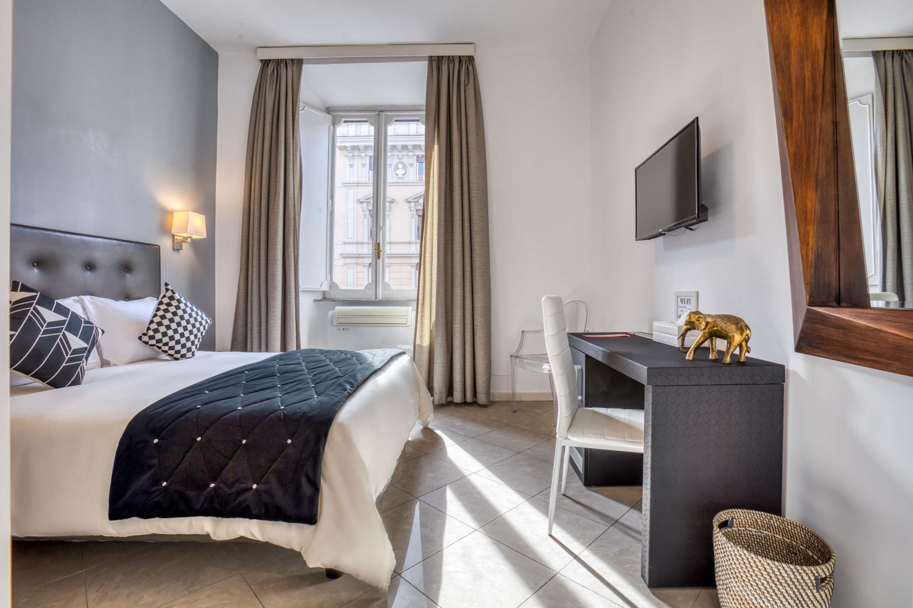 Double Room photo 3