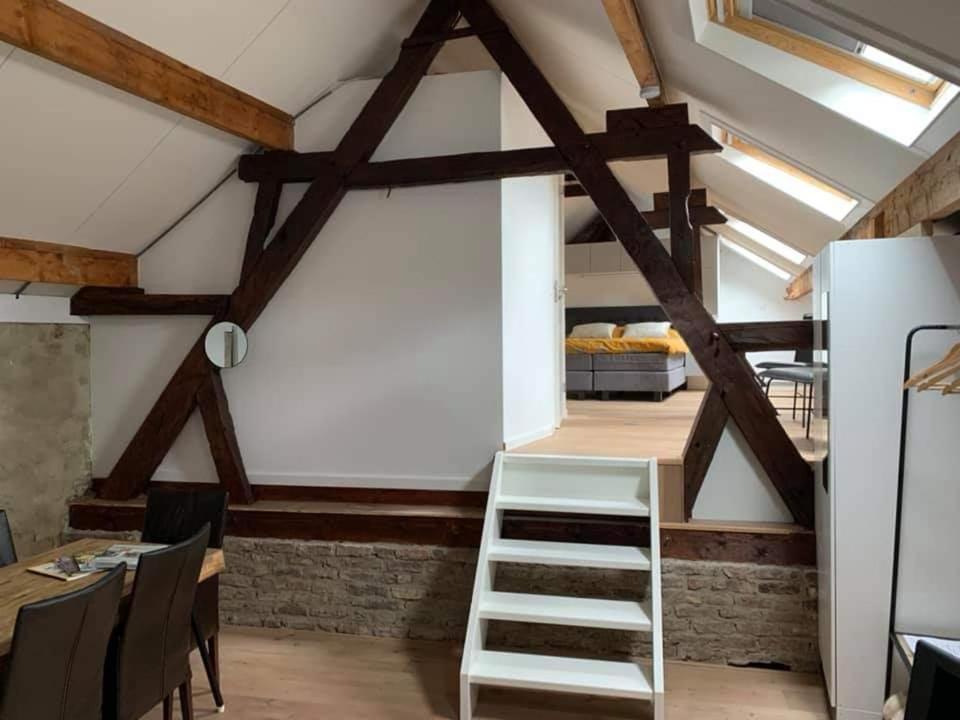 Large Double Room with Private Shower - Attic photo 1