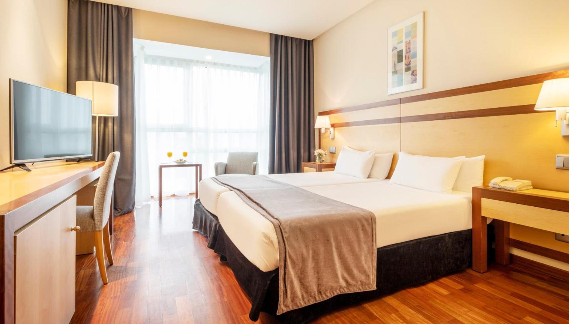 Superior Double or Twin Room - Photo 6