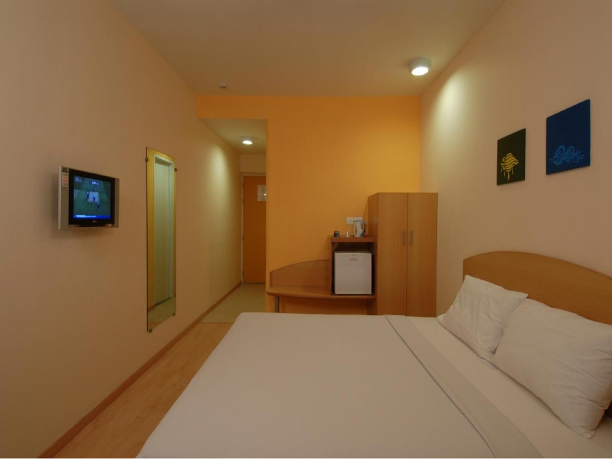 Queen Room - Photo 4