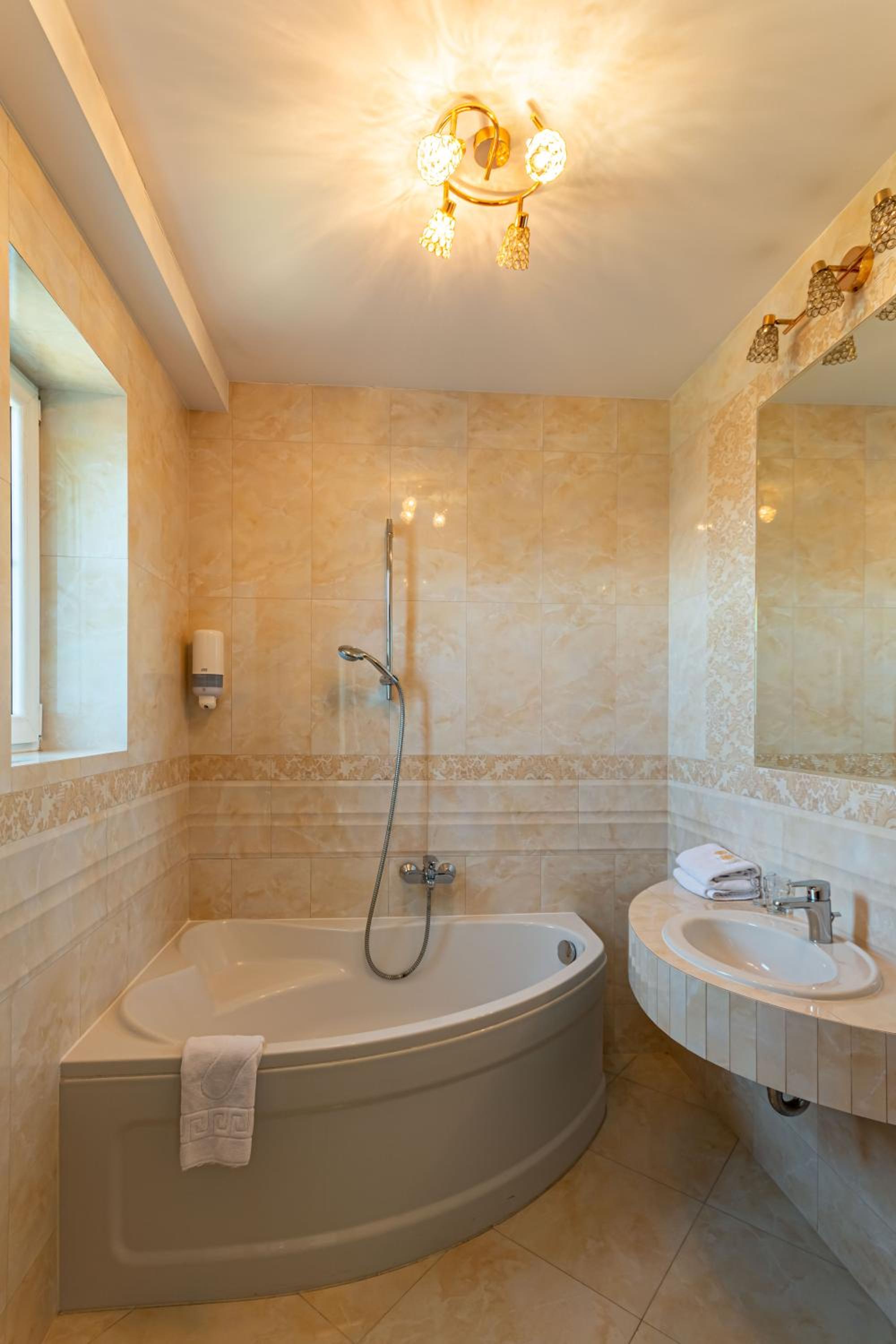 Superior Double Or Twin Room photo 3