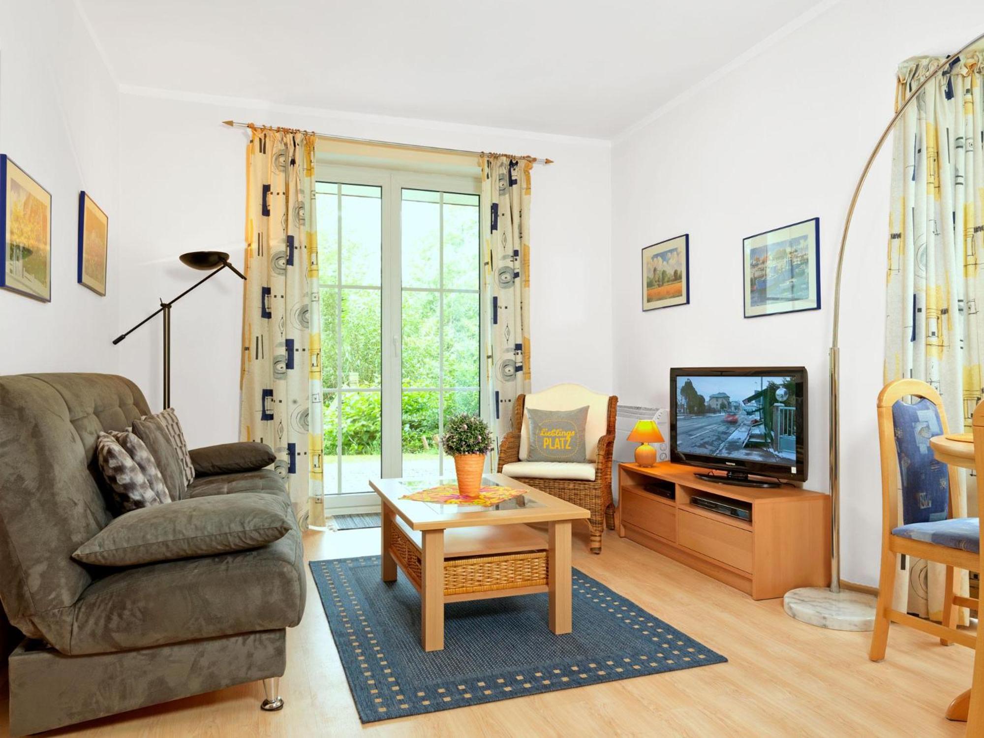 Apartment with Terrace photo 1