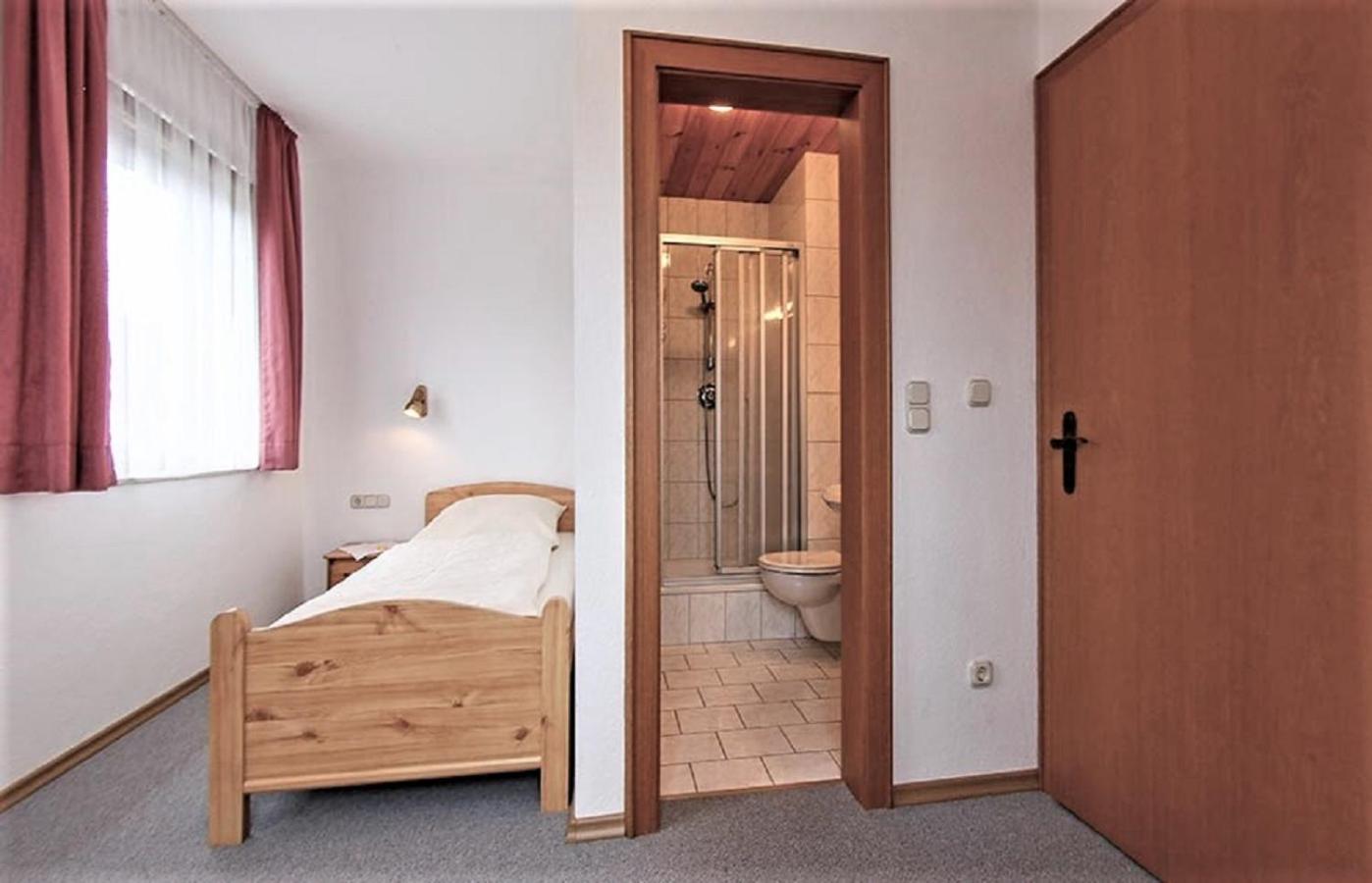 Single Room photo 1