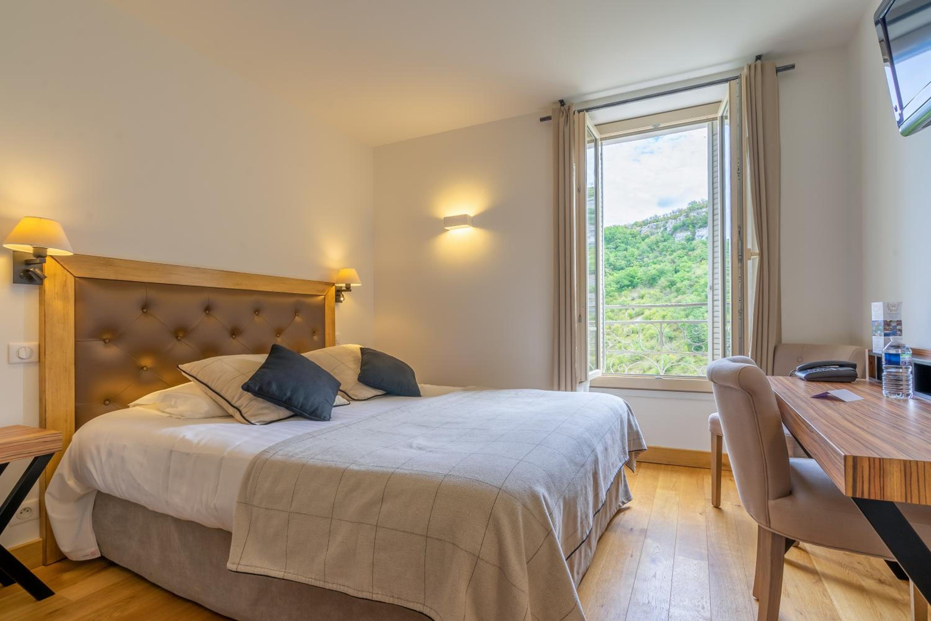 Classic Room - Photo 2