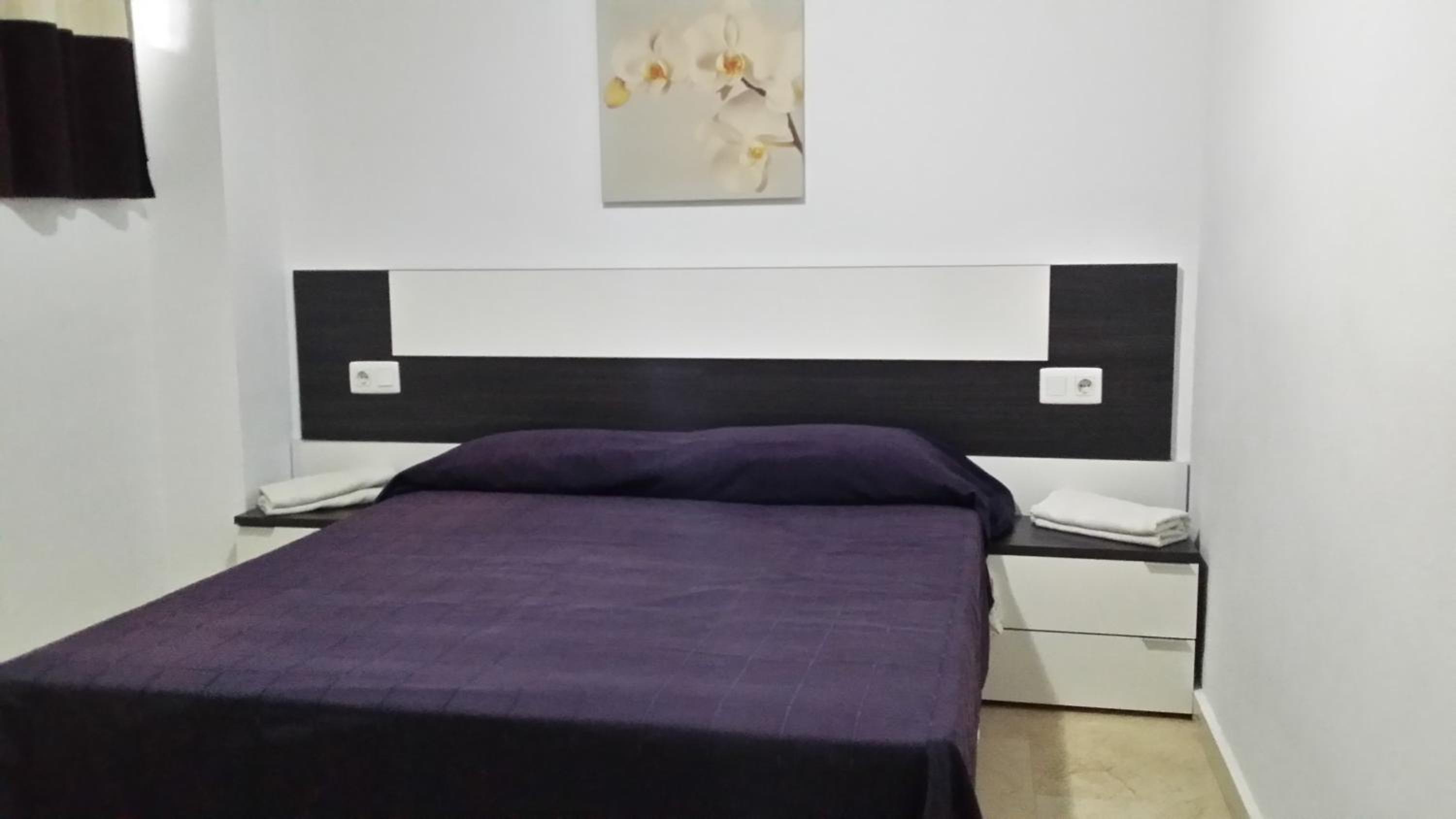 Apartamento con vista a la piscina