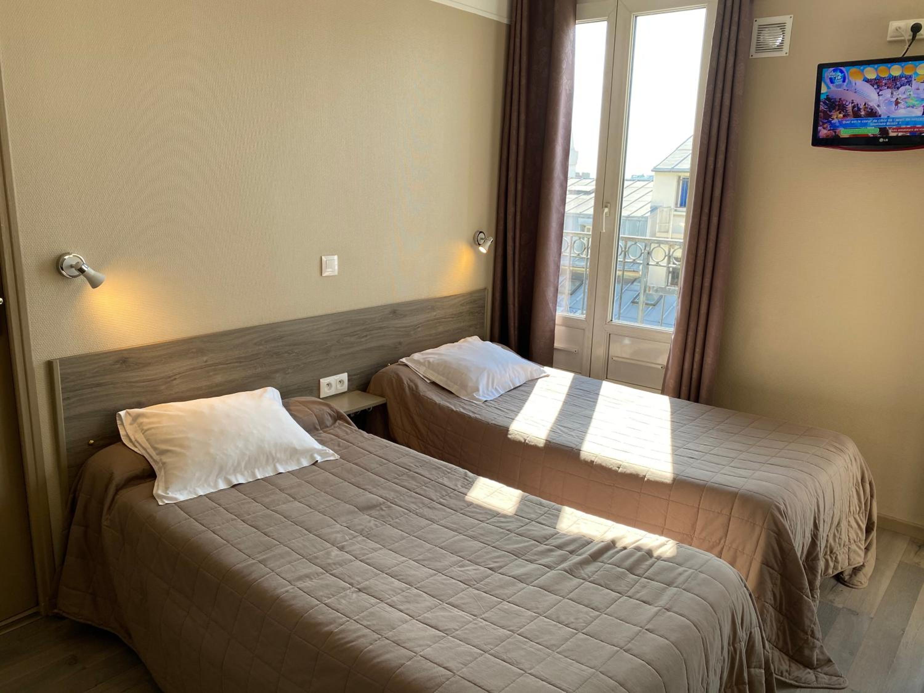 Quadruple Room photo 2
