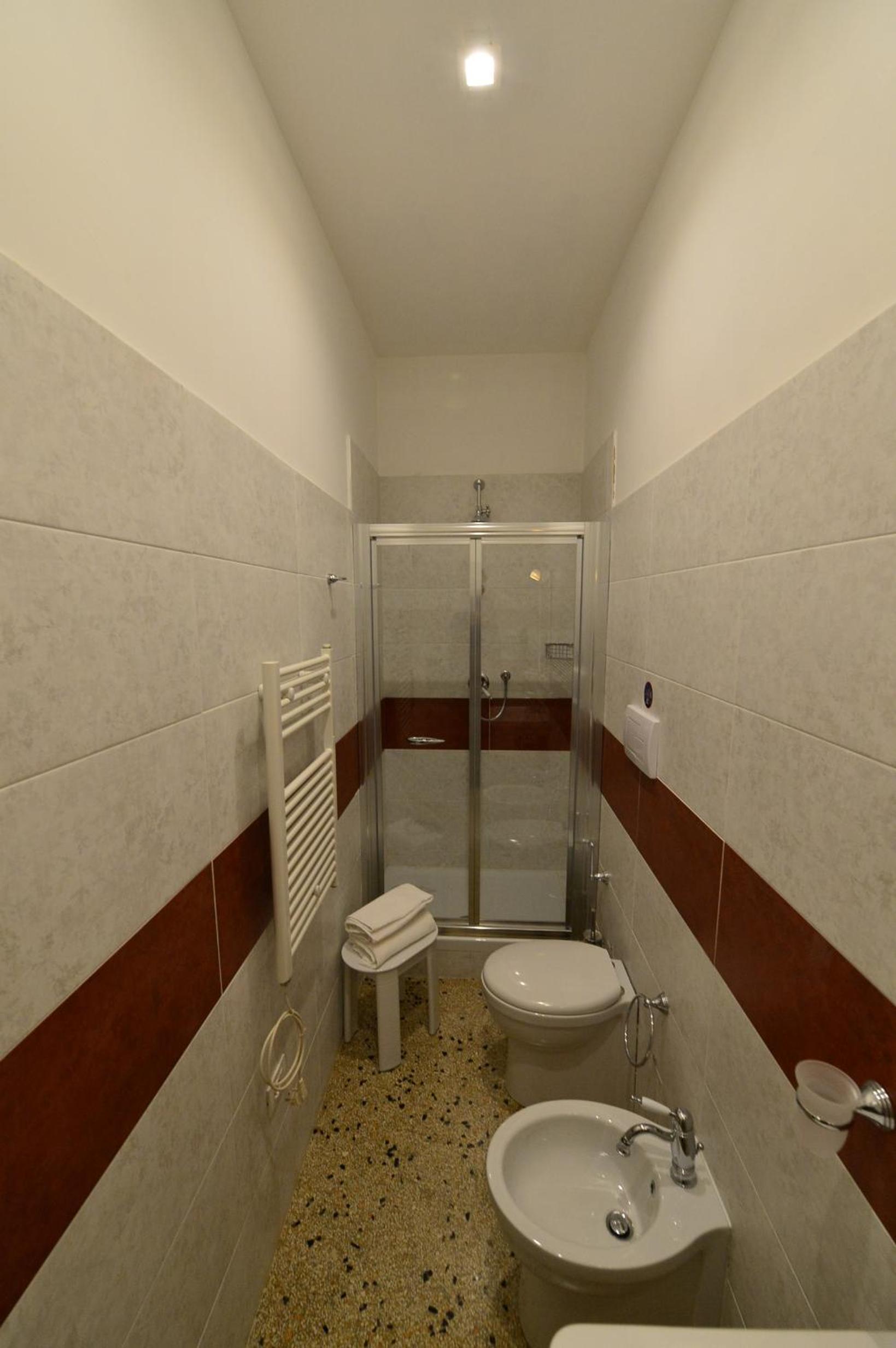 Deluxe Suite - Photo 4