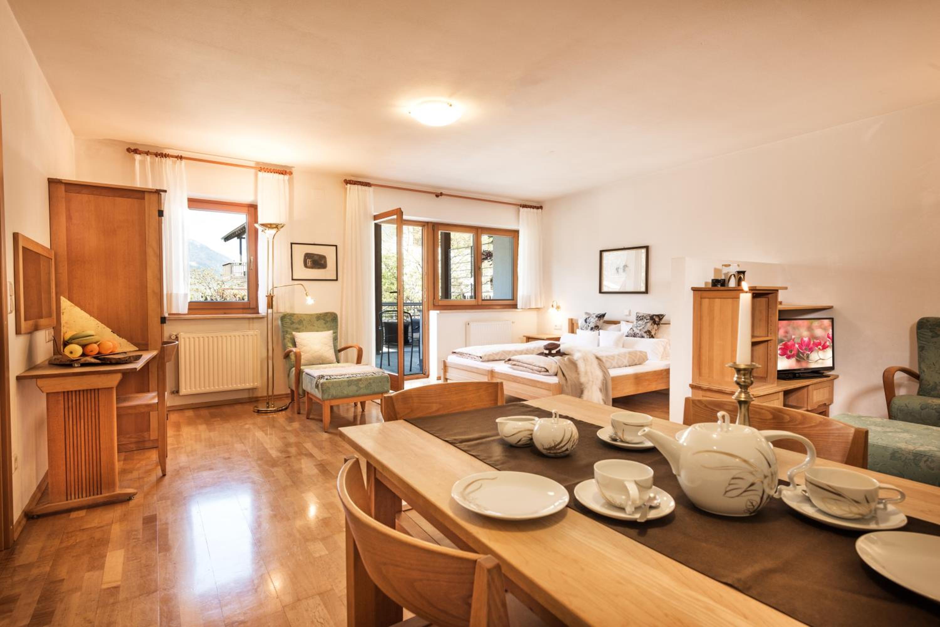 Superior Apartment with One Bedroom and Terrace photo 3