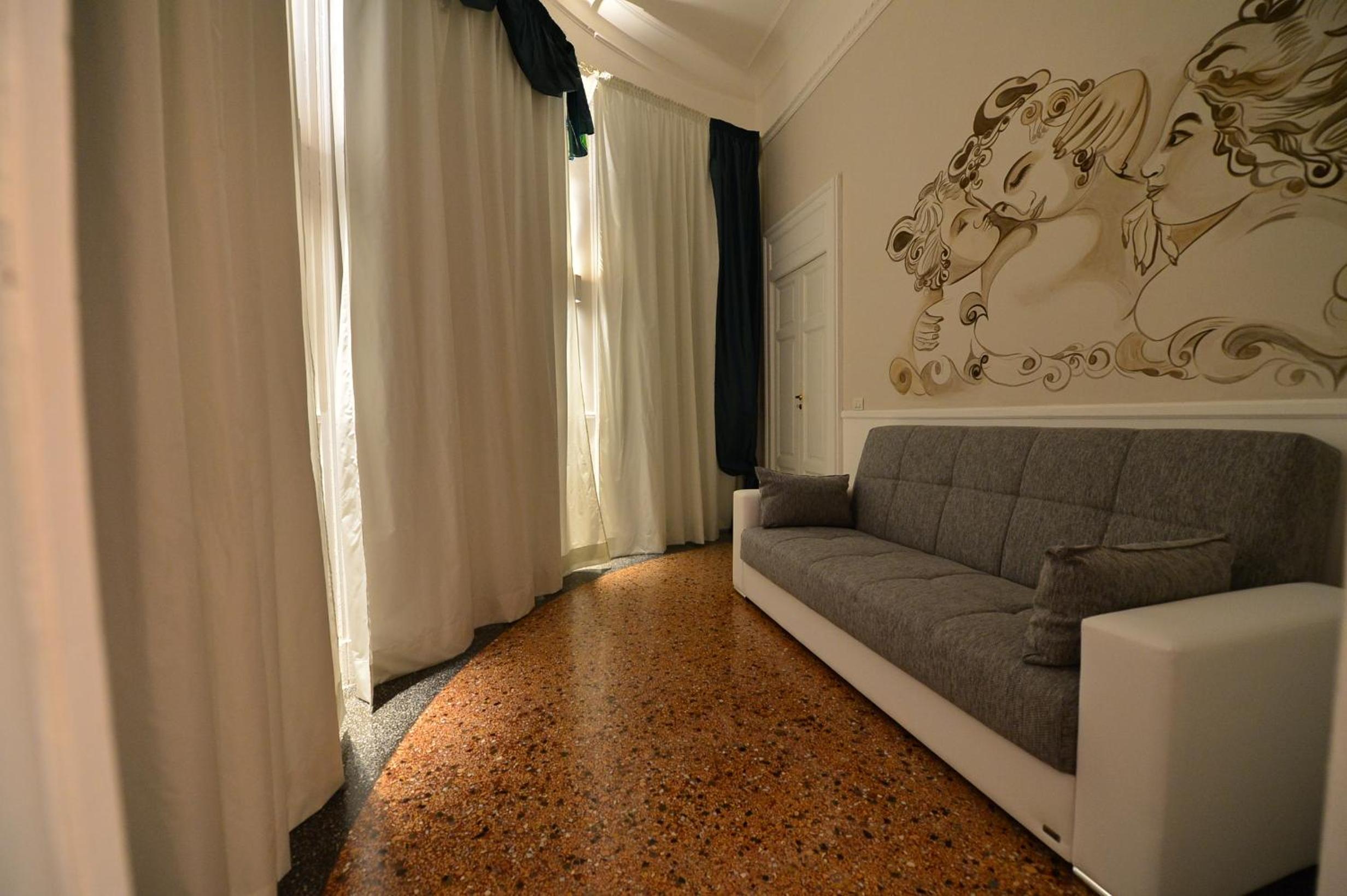 Superior Double Room - Photo 13