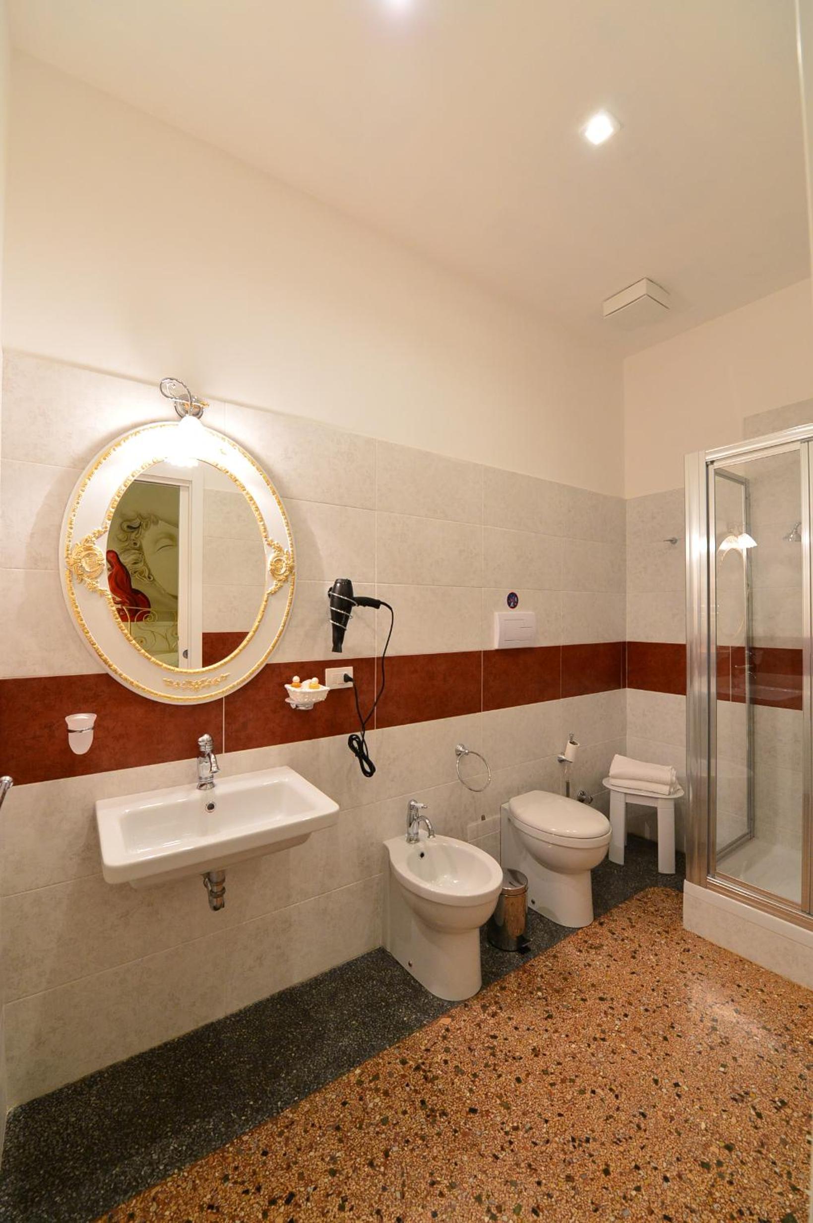 Superior Double Room - Photo 3