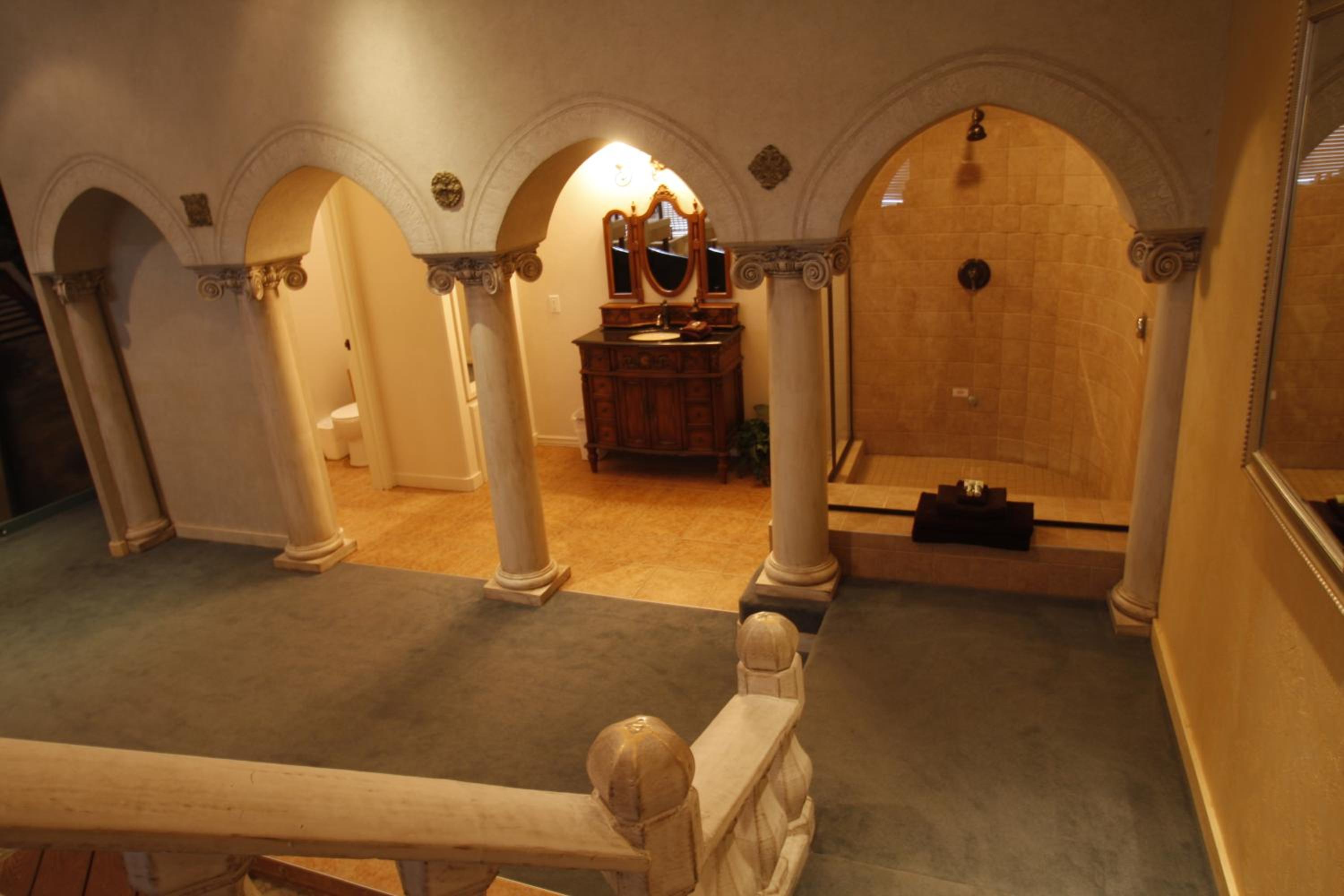 King Room - Venice Theme