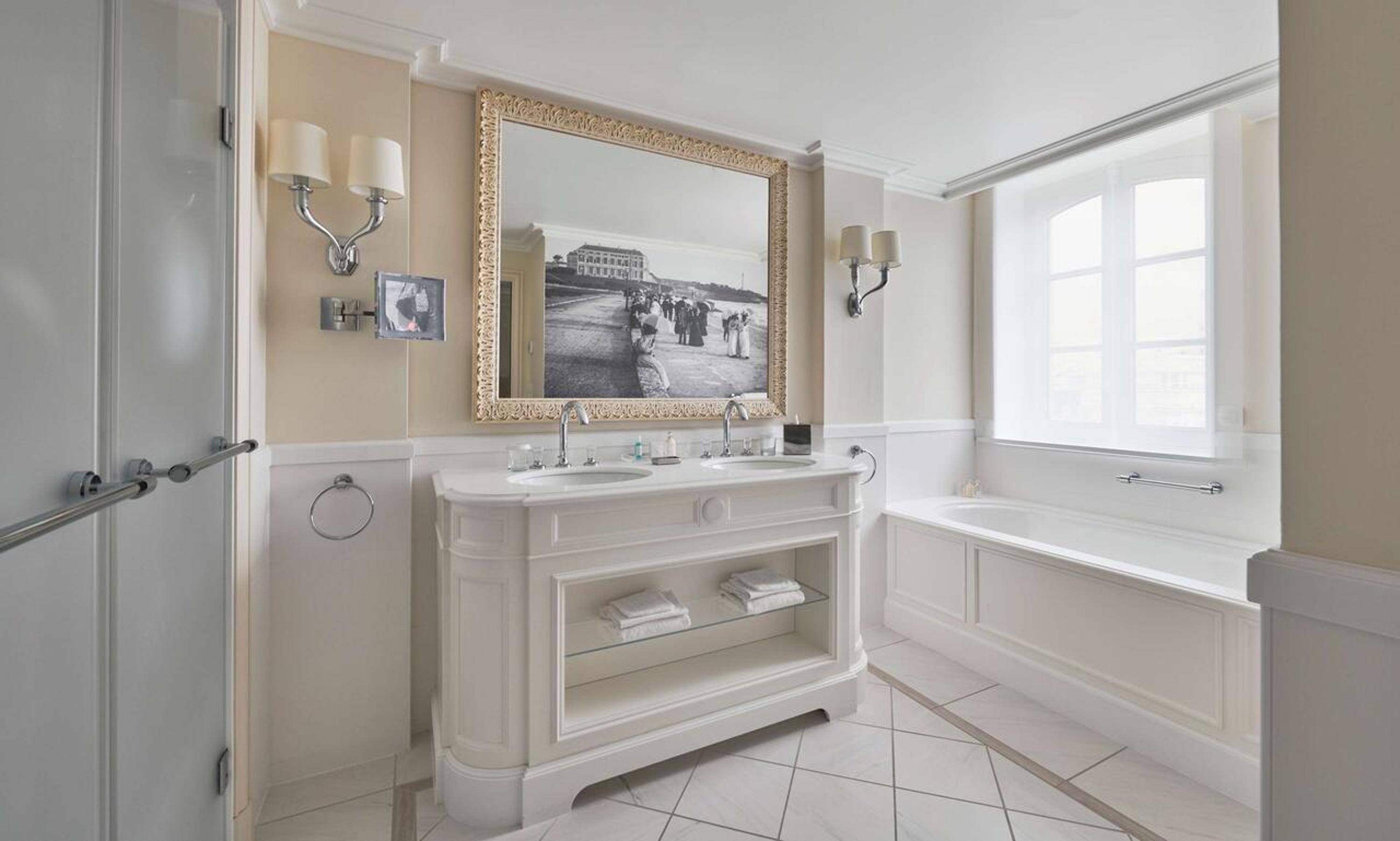 Imperial Two Bedroom Suite