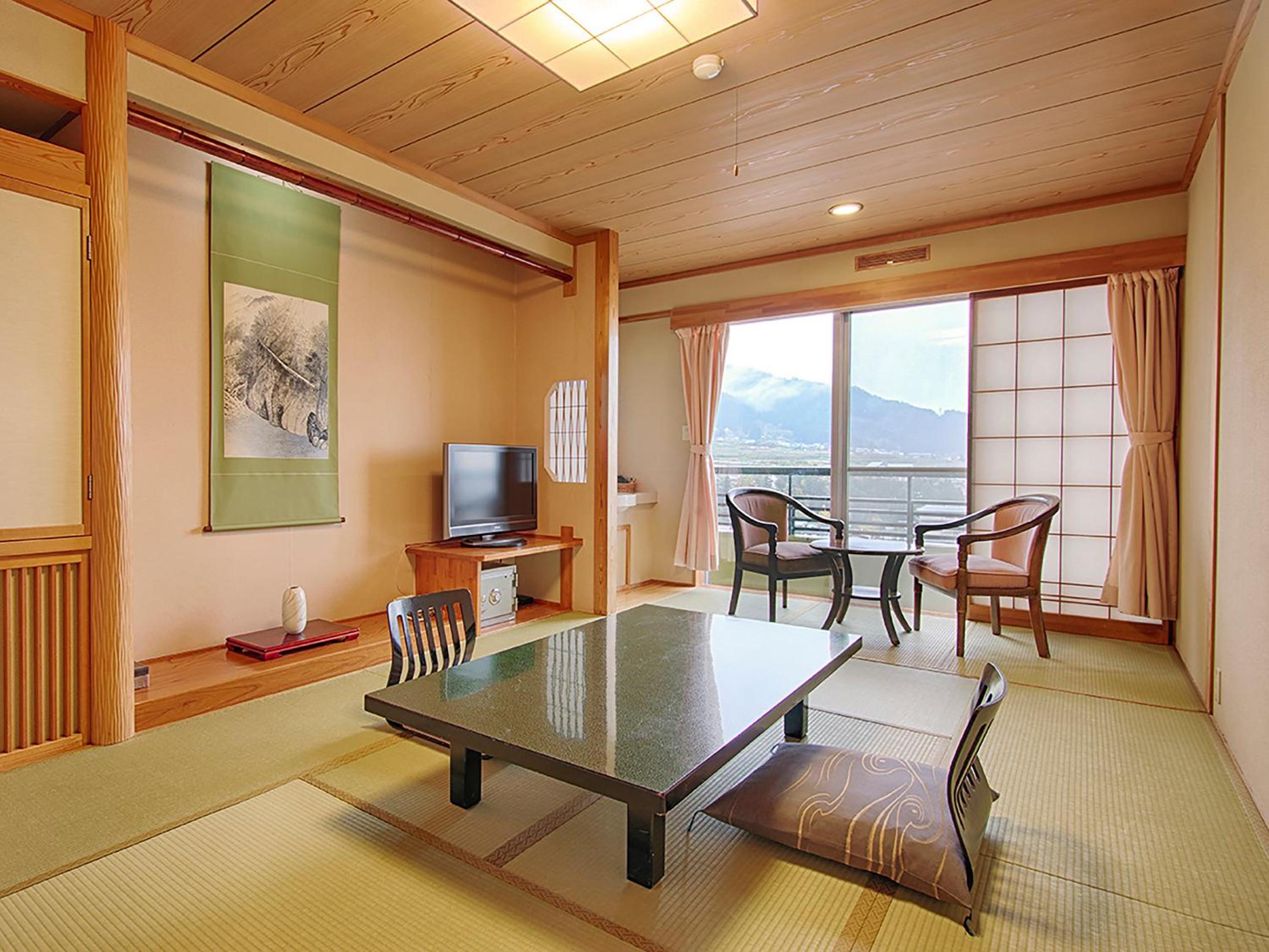 Japanese-Style Room (10tatami)