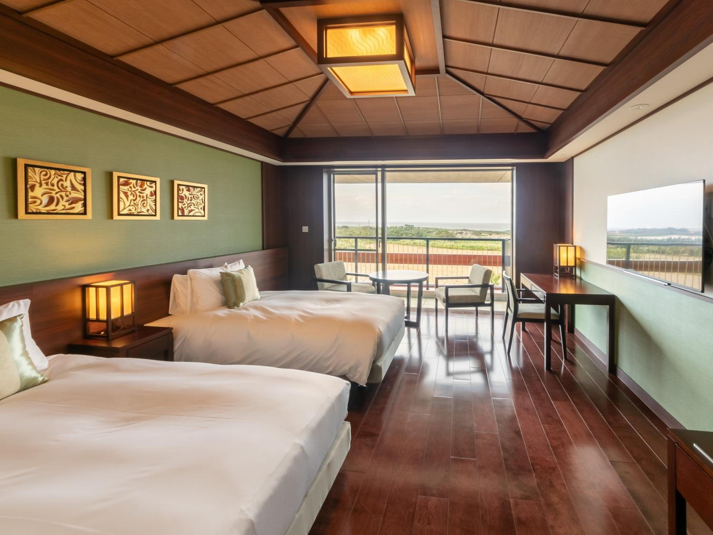 Deluxe Twin Room - Photo 12