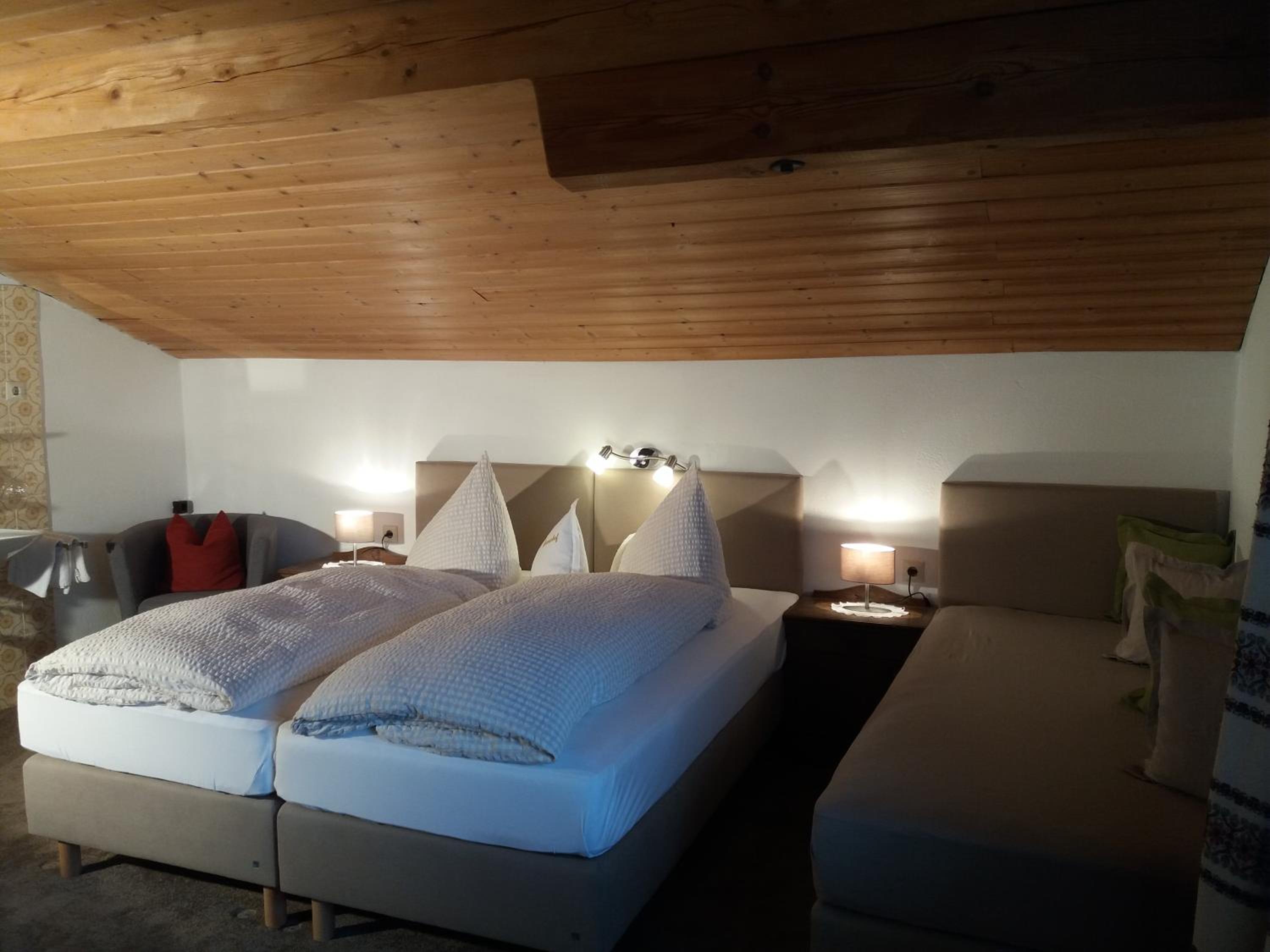 Double Room photo 2