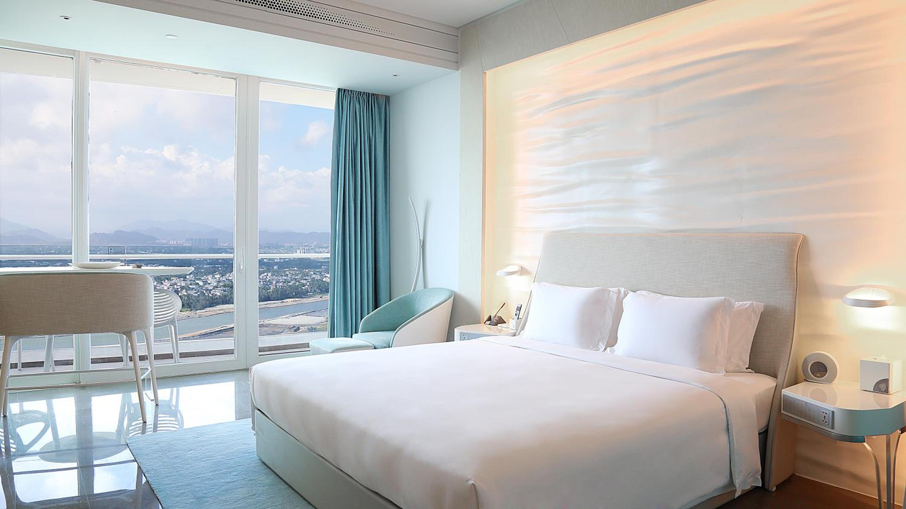 Double Room with Lake View photo 3