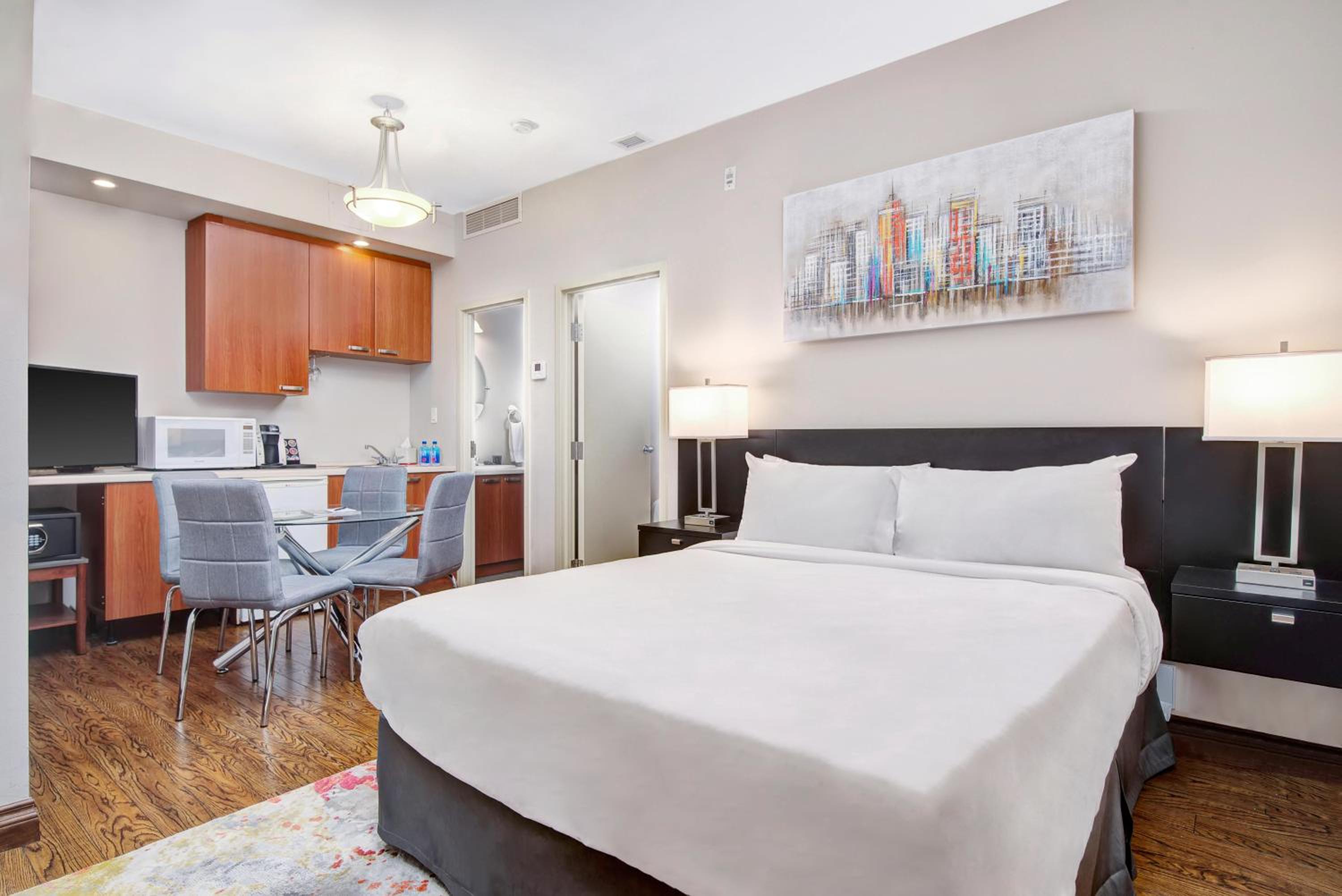 Family Suite - Photo 4