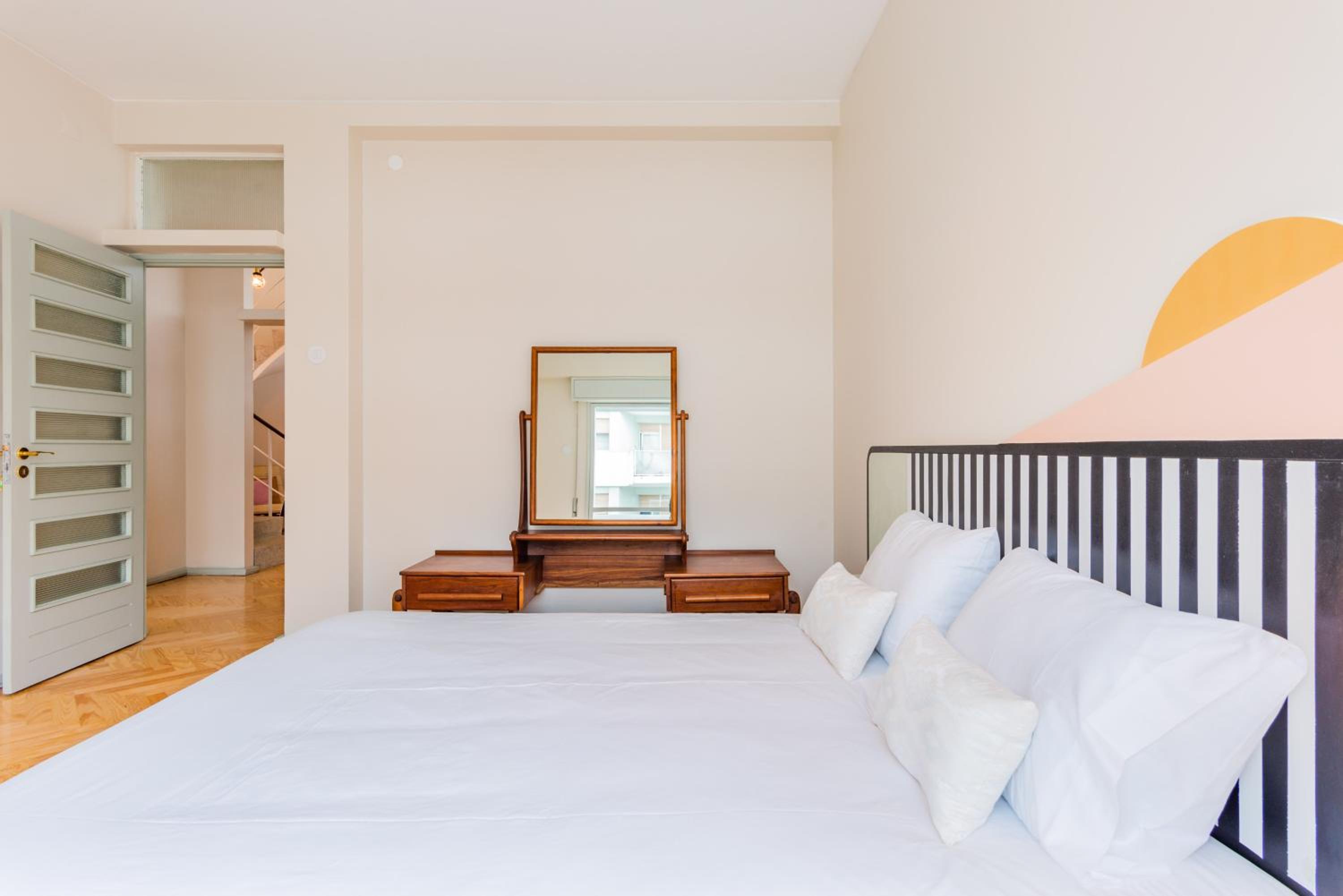Apartment - Photo 46