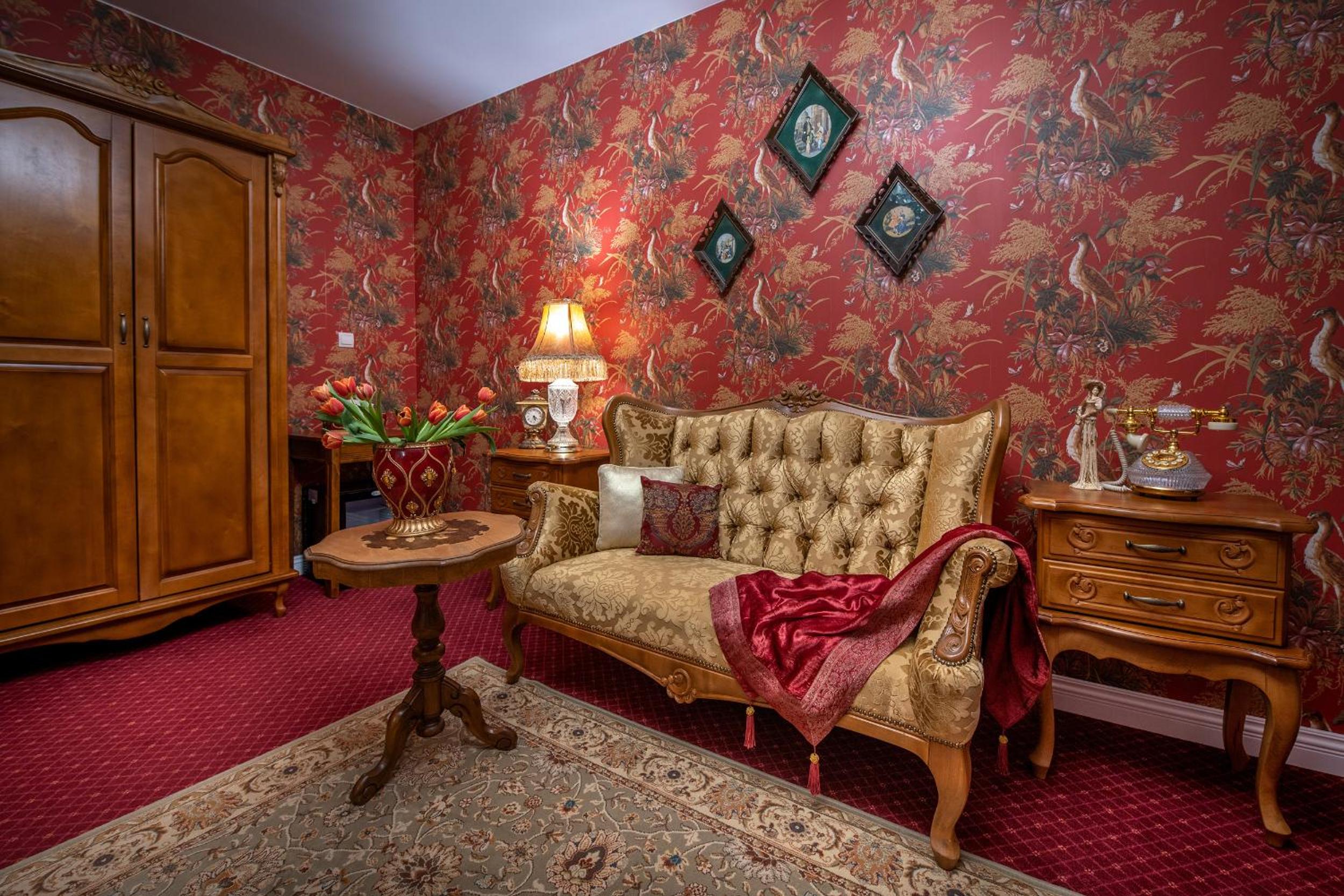 Suite (2 Adults) - Photo 1