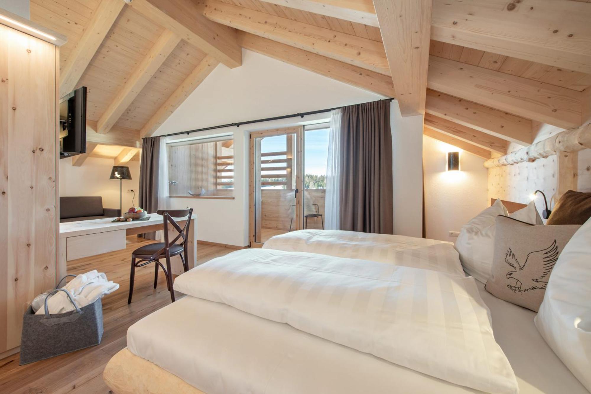 Suite with Spa Bath