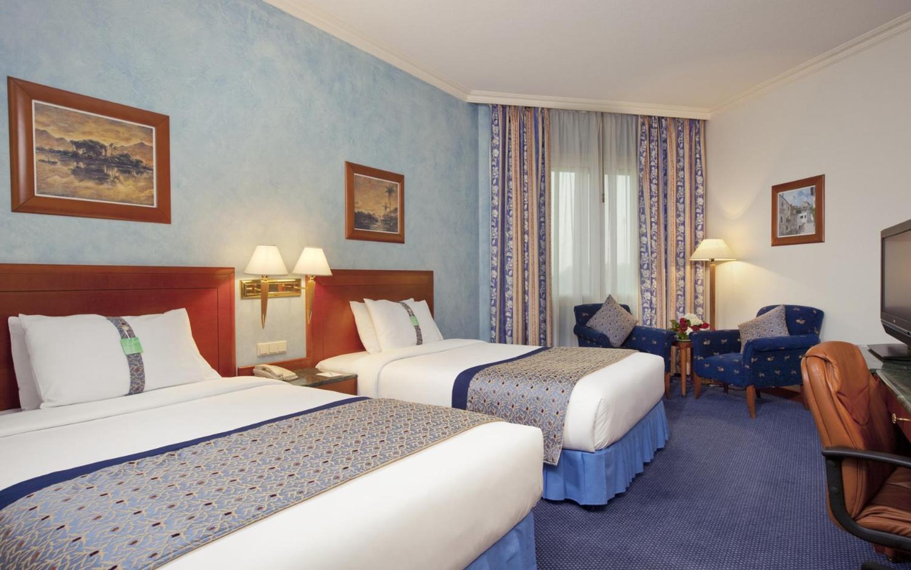 Standard Twin Room - Photo 8