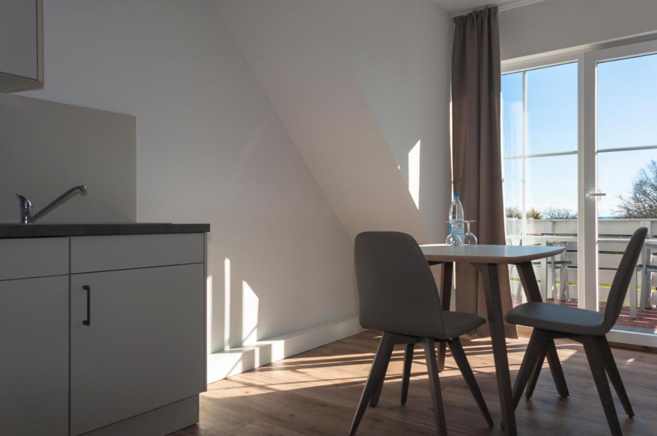 Double Room Superior with Balcony photo 3