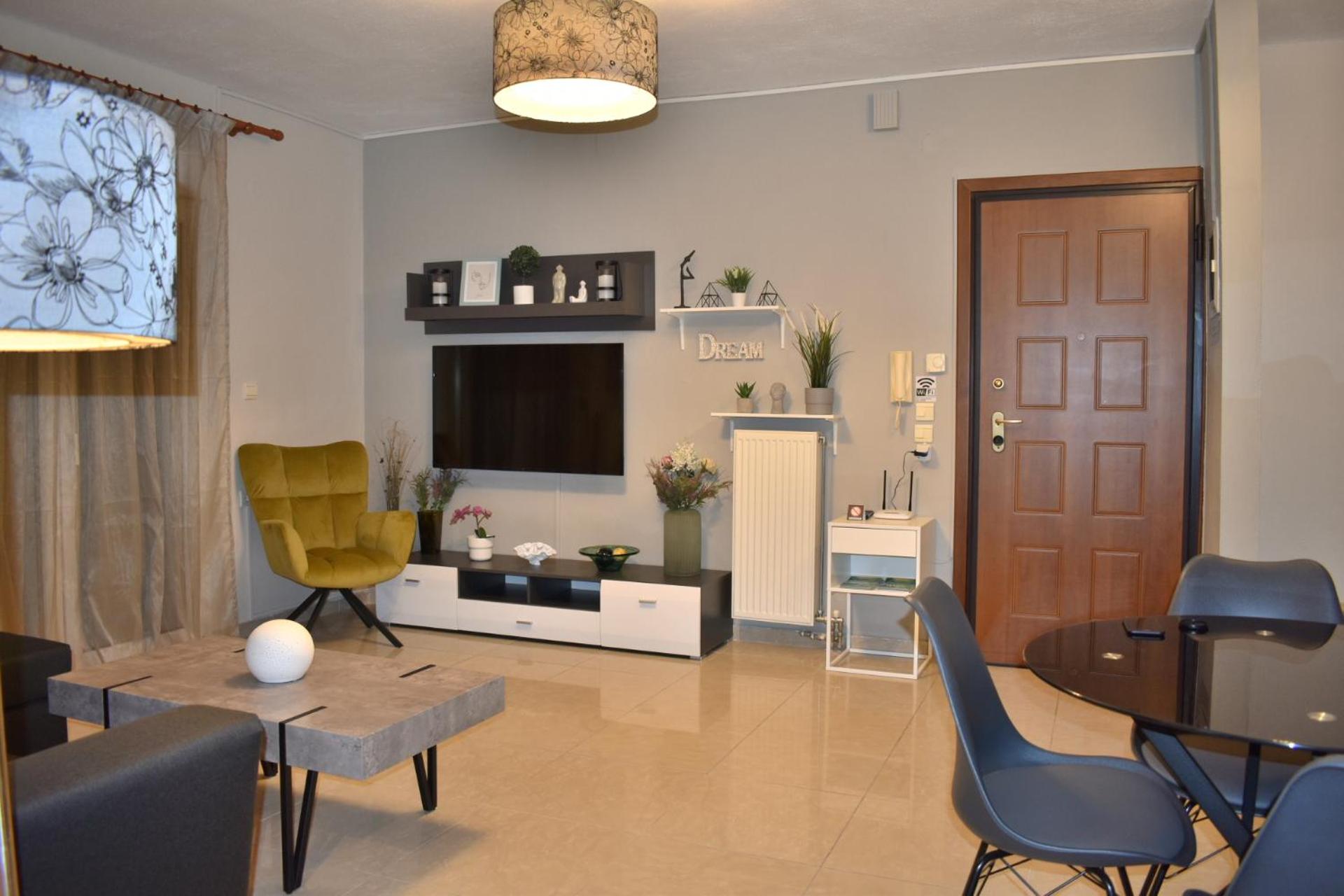 Two-Bedroom Apartment - Photo 1