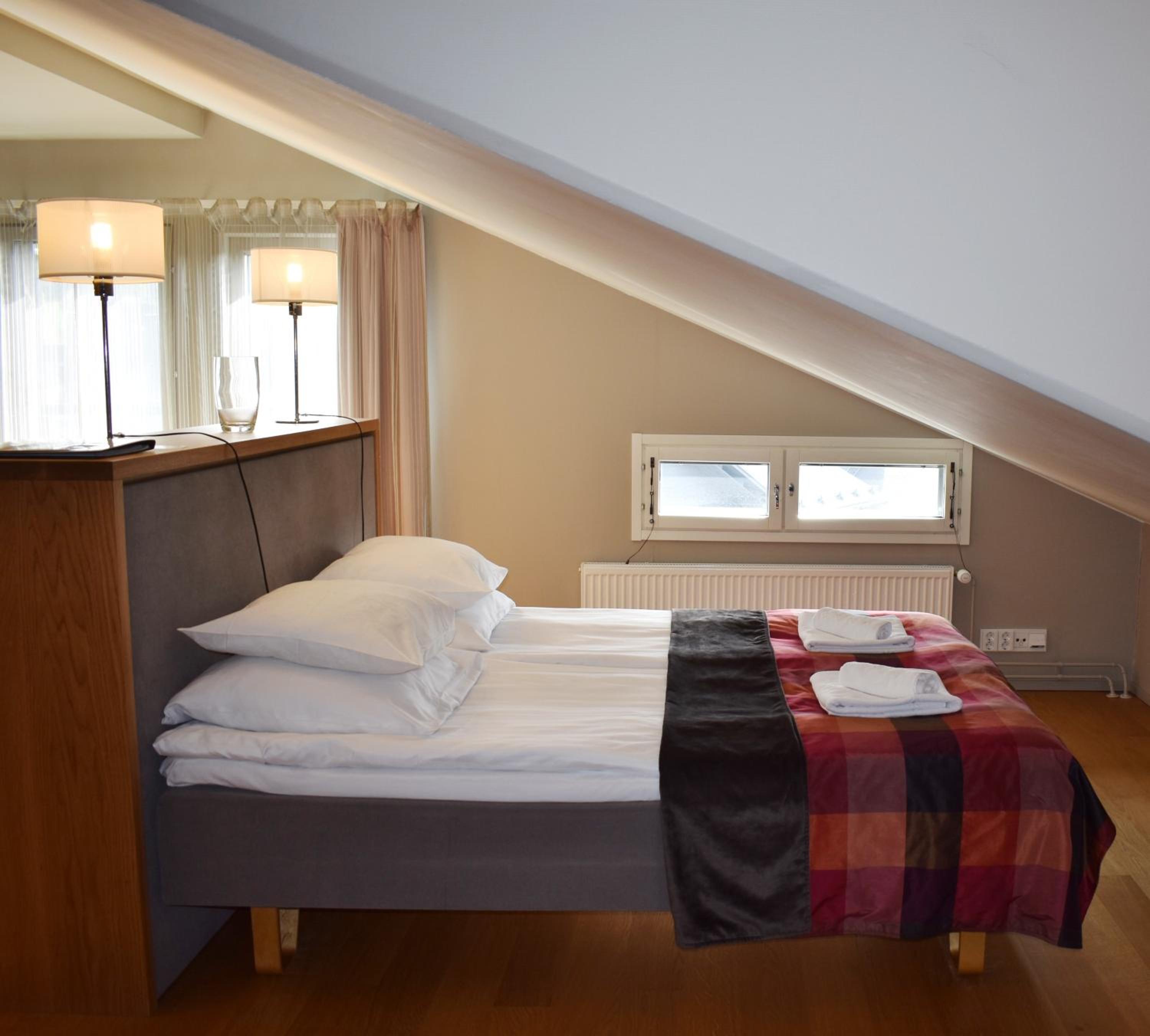 Studio Apartment photo 2